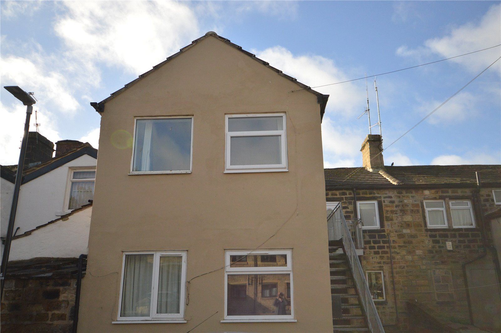 1 bed flat for sale in High Street, Yeadon, Leeds LS19 Zoopla