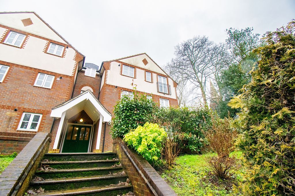 Mulberry Lodge Oxhey Park WD19  