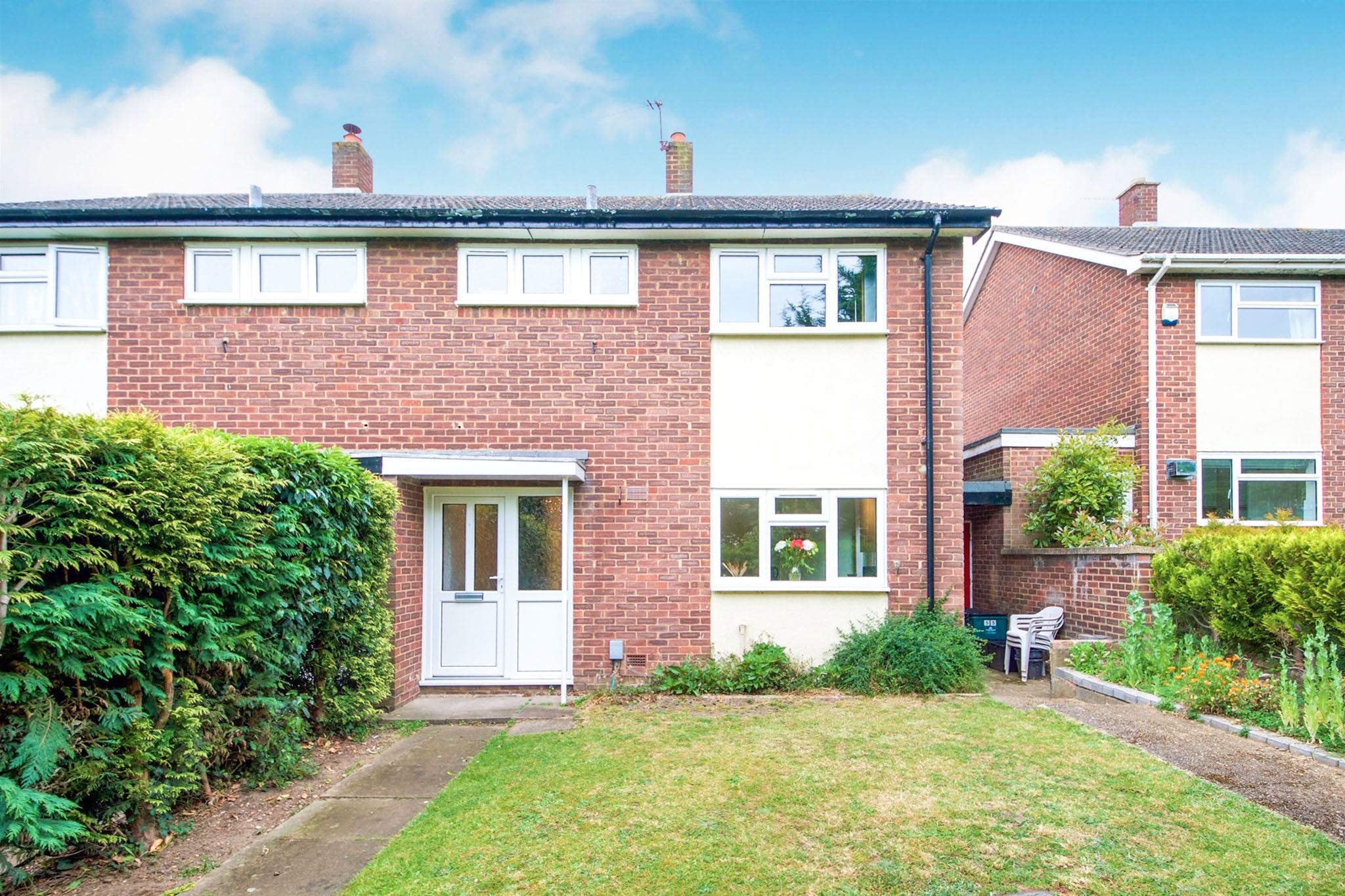 3 bed semidetached house for sale in Hertford Road, Hoddesdon EN11