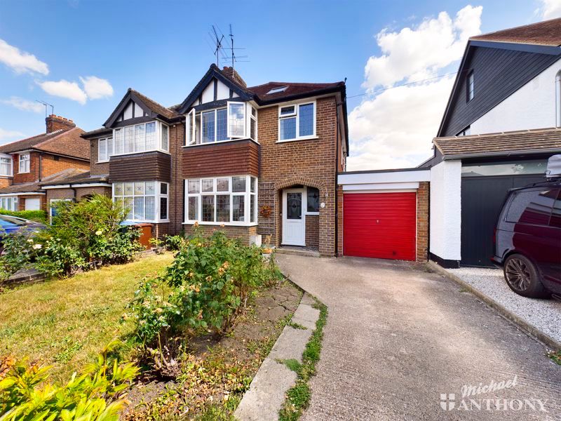4 bed semidetached house for sale in Limes Avenue, Aylesbury HP21 Zoopla