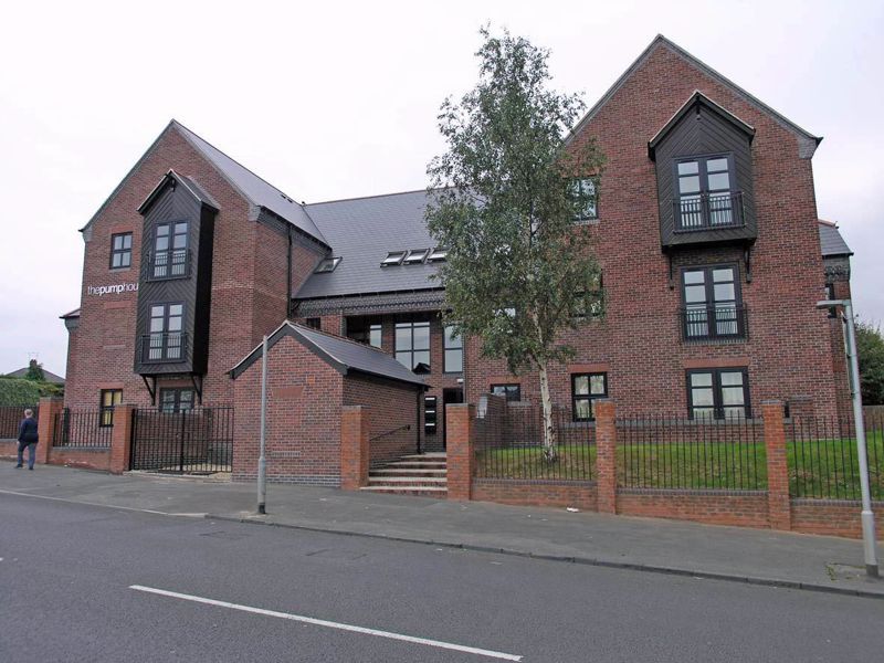 2 bed flat for sale in Stourbridge Road, Lye, Stourbridge DY9 Zoopla