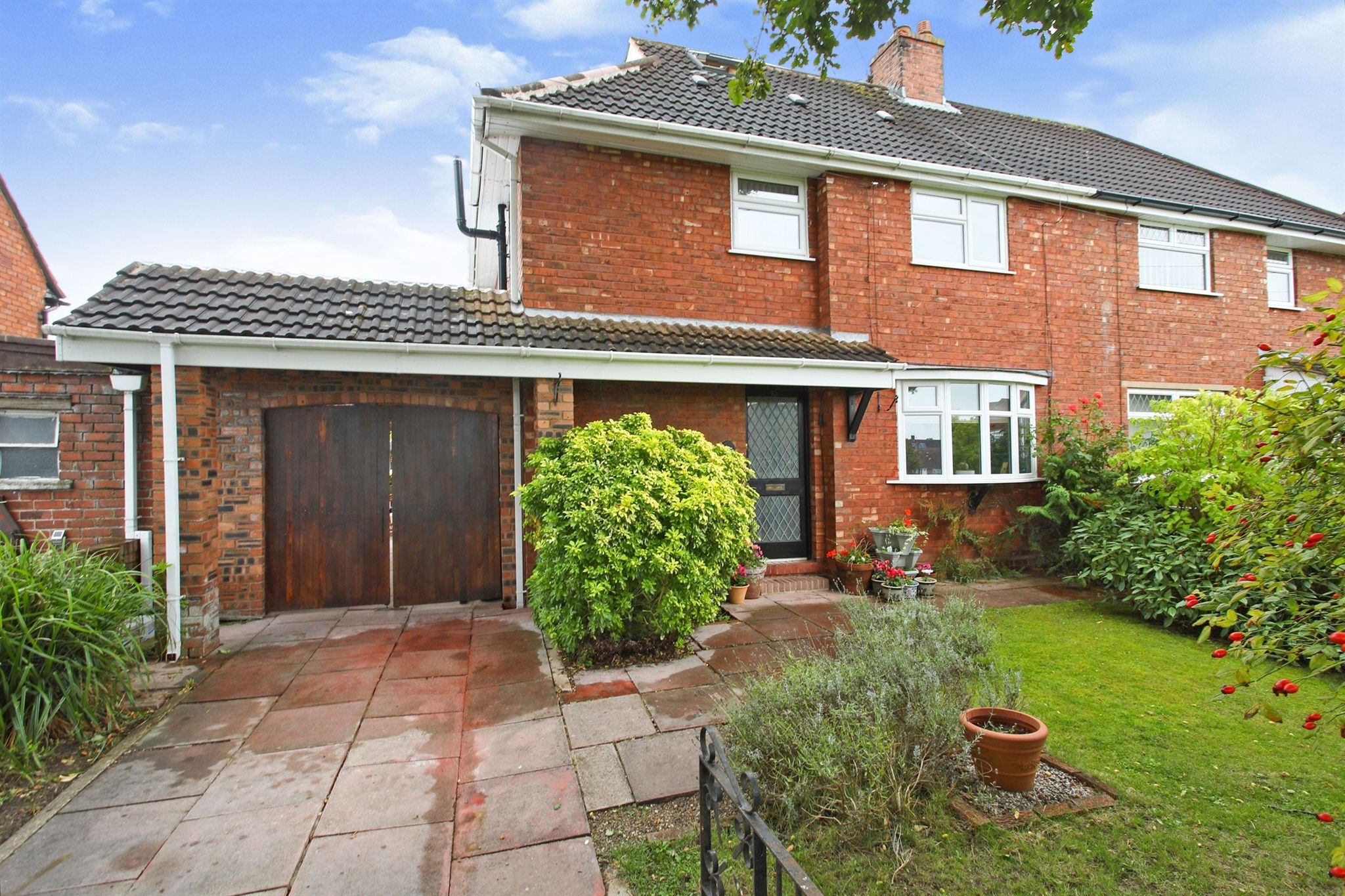 4 bed semidetached house for sale in Dunkirk Avenue, Winsford CW7 Zoopla
