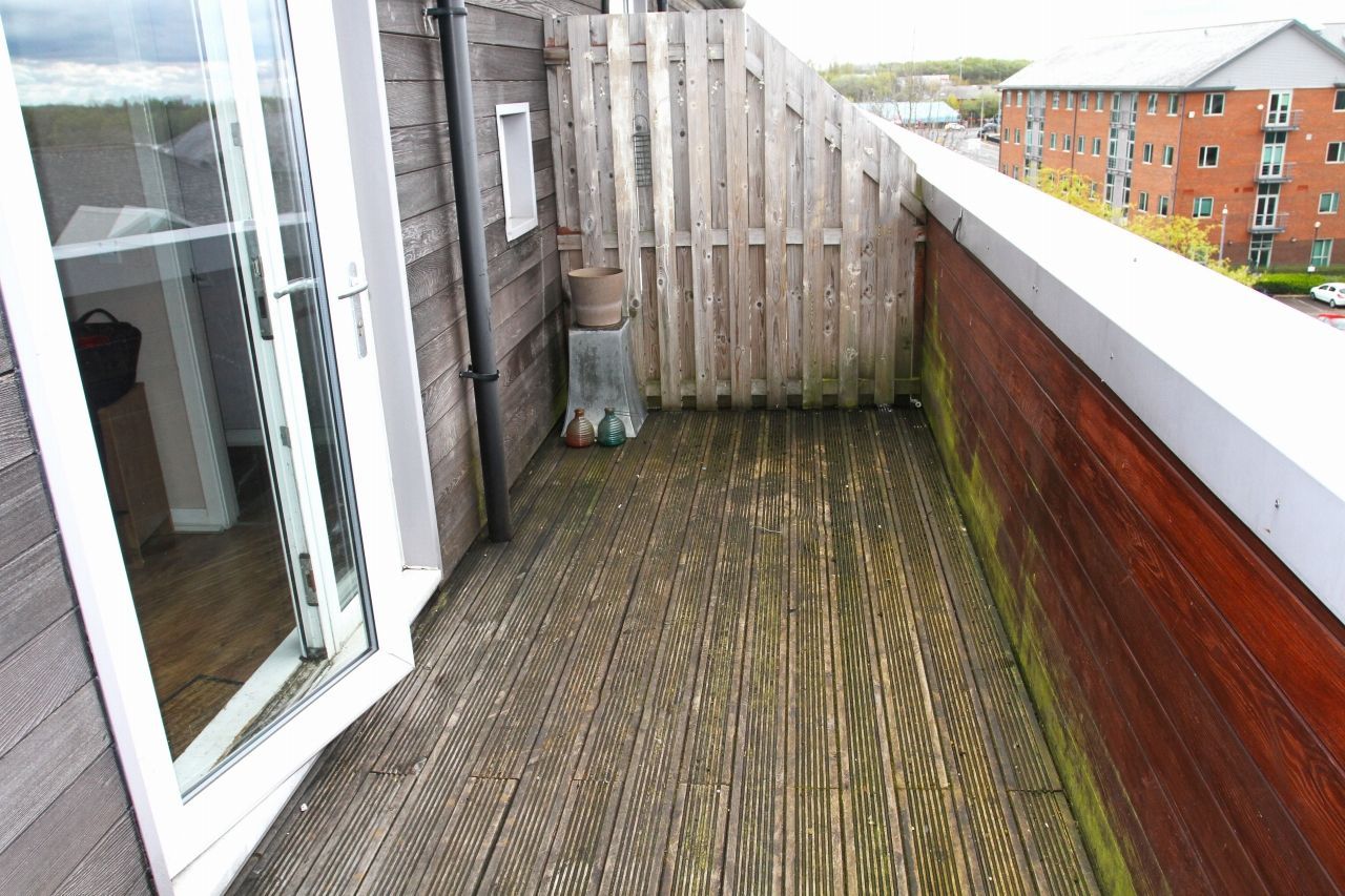 2 bed property to rent in Heritage Way, Wigan WN3 Zoopla