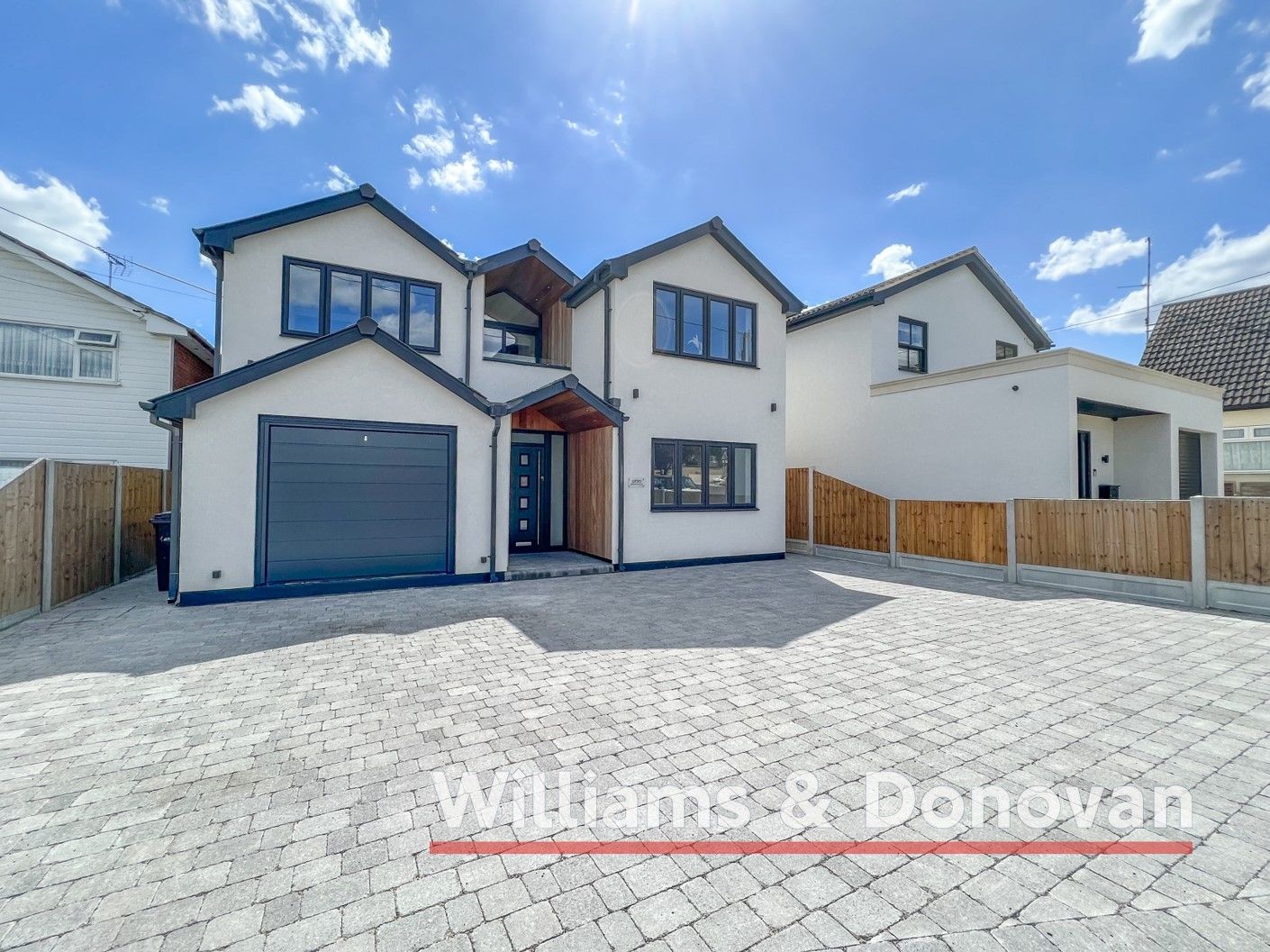 5 bed detached house for sale in Main Road, Hawkwell, Hockley SS5 Zoopla