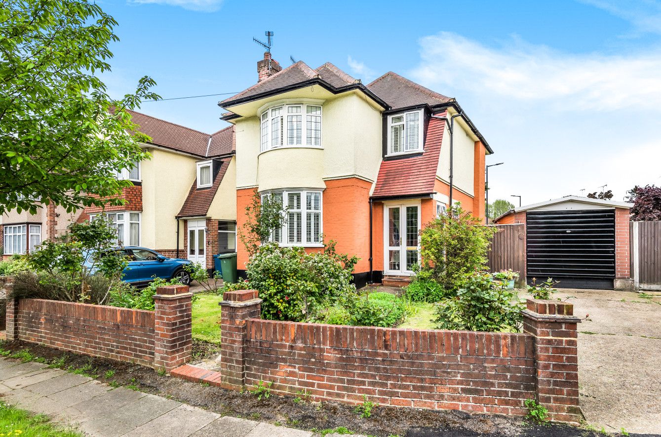 3 bed detached house for sale in Suffolk Road, Harrow, Middlesex HA2