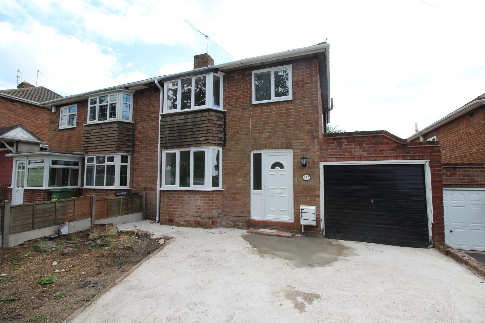 3 bed semidetached house for sale in Himley Road, Gornal Wood, Dudley