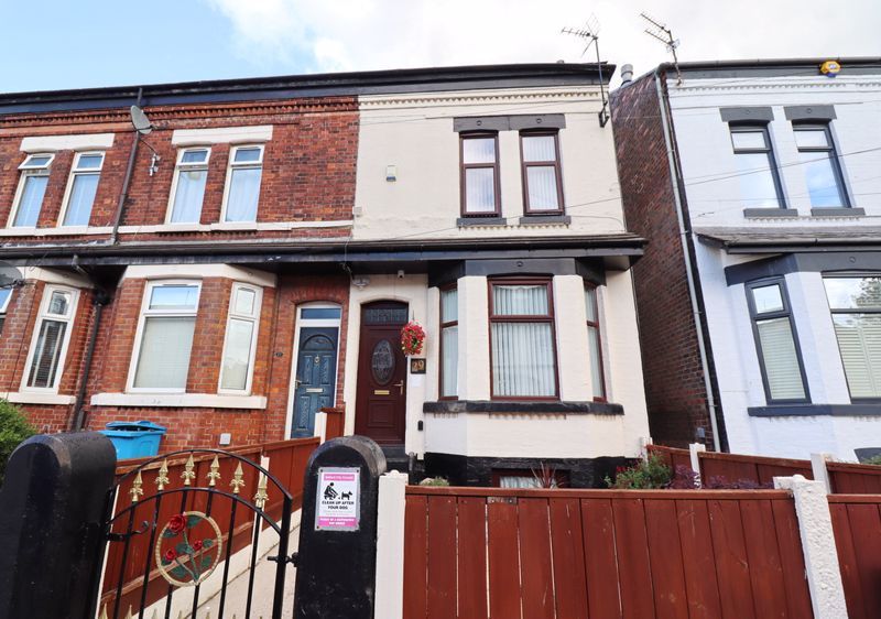 4 bed end terrace house for sale in Boardman Street, Eccles, Manchester