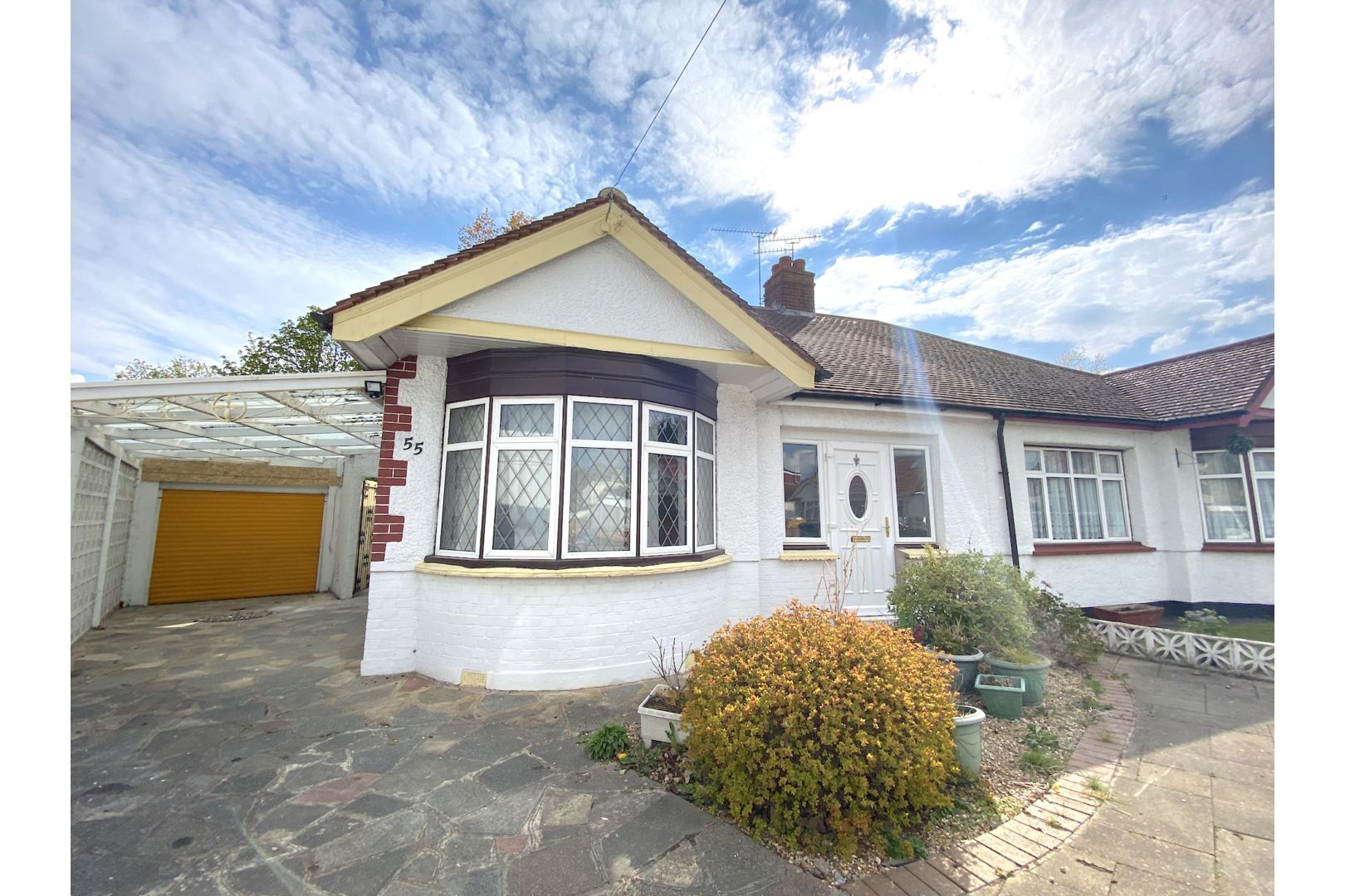 3 bed bungalow to rent in Islip Gardens, Northolt UB5 Zoopla