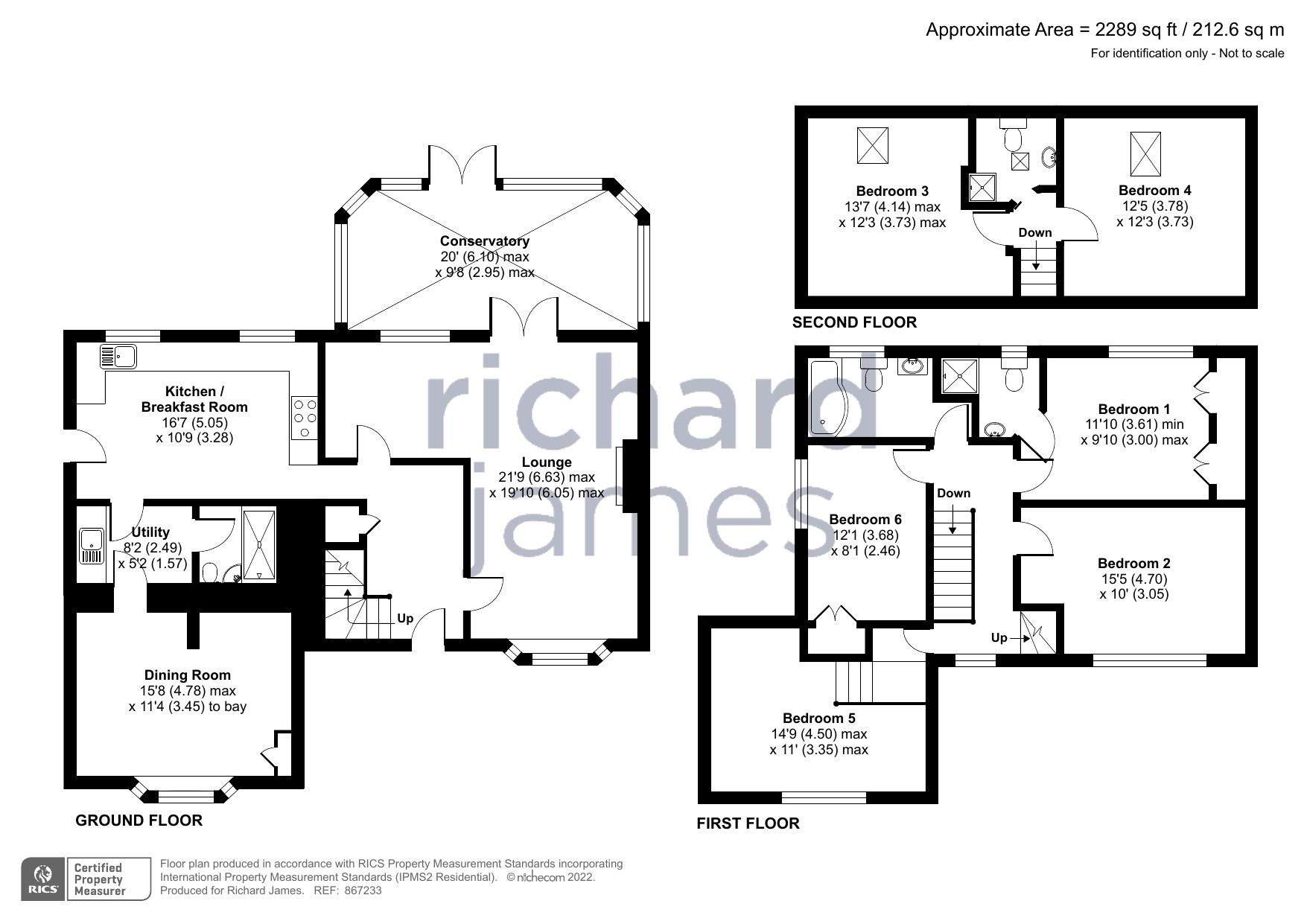 6 bed detached house for sale in Marlborough Road, Wroughton, Wiltshire
