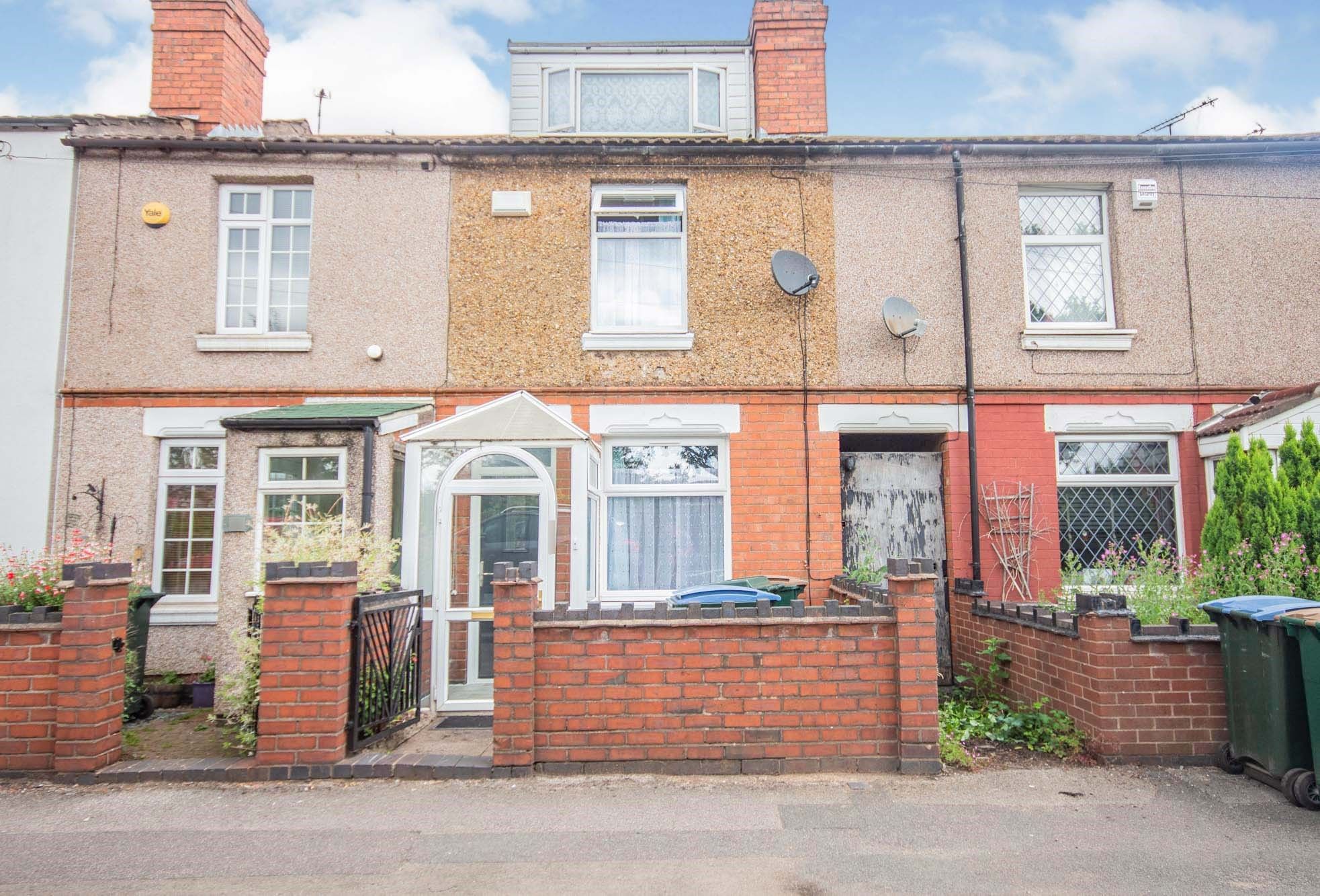 3 bed shared accommodation to rent in Tile Hill Lane, Coventry CV4 - Zoopla