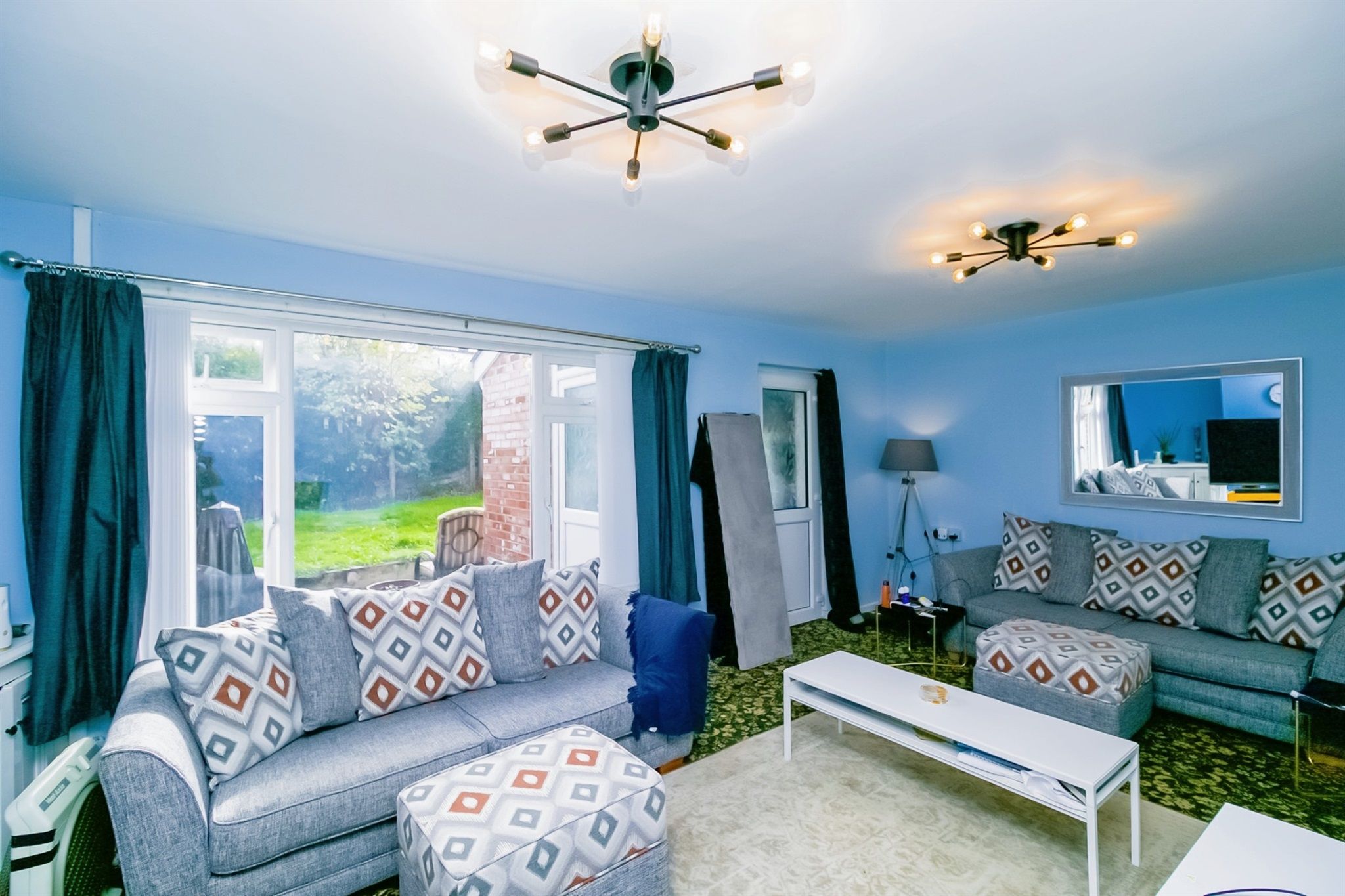 3 bed semidetached house for sale in Warwick Way, Barry CF62 Zoopla