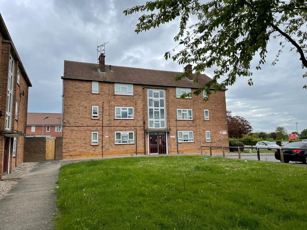 14 Trent Road, Chelmsford, Essex CM1