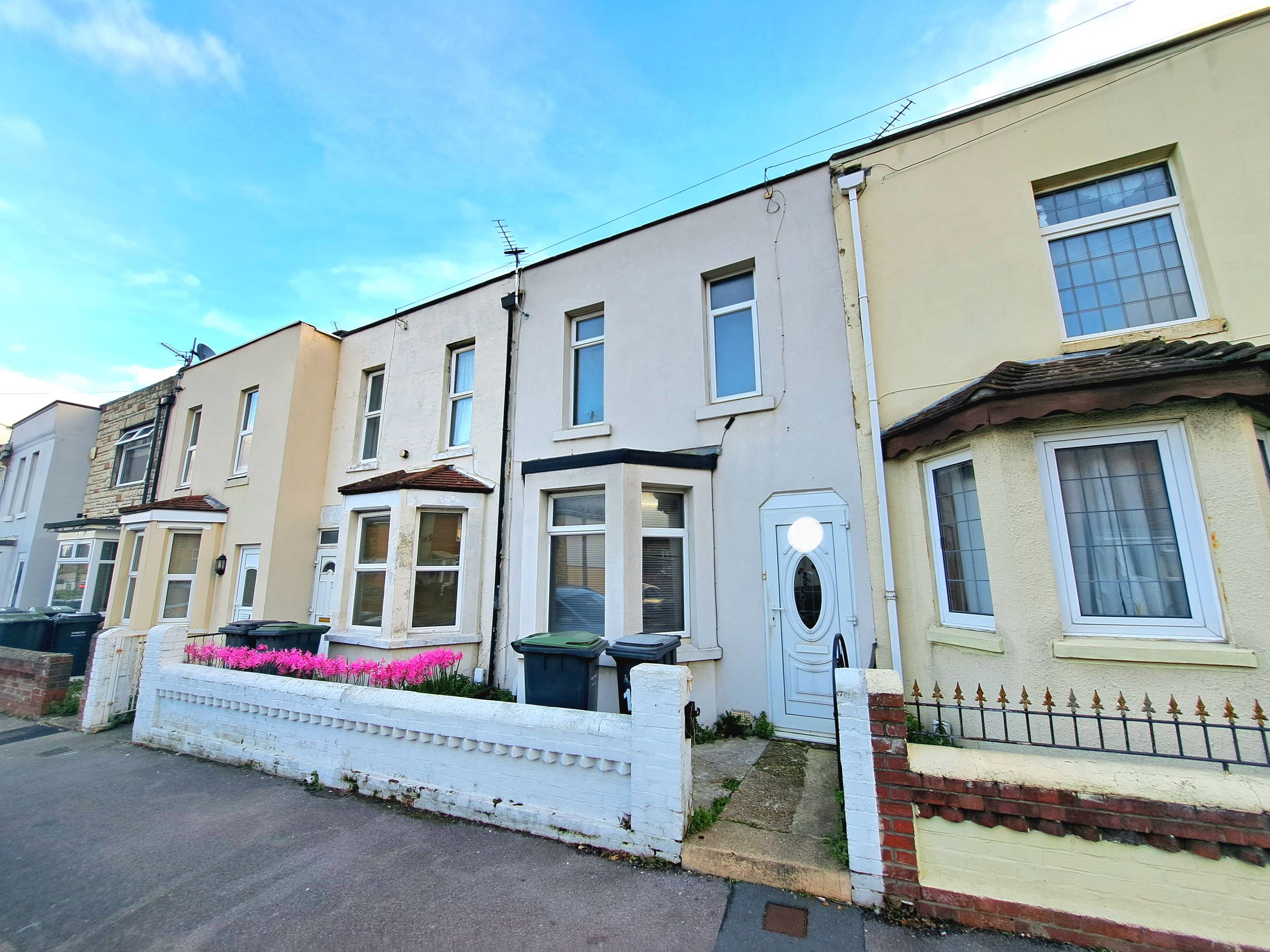 2 bed terraced house to rent in Anns Hill Road, Gosport PO12 Zoopla
