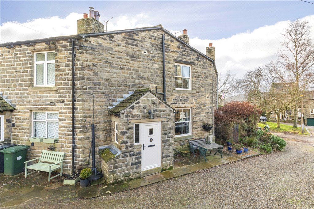 1 bed terraced house for sale in Victoria Street, Micklethwaite