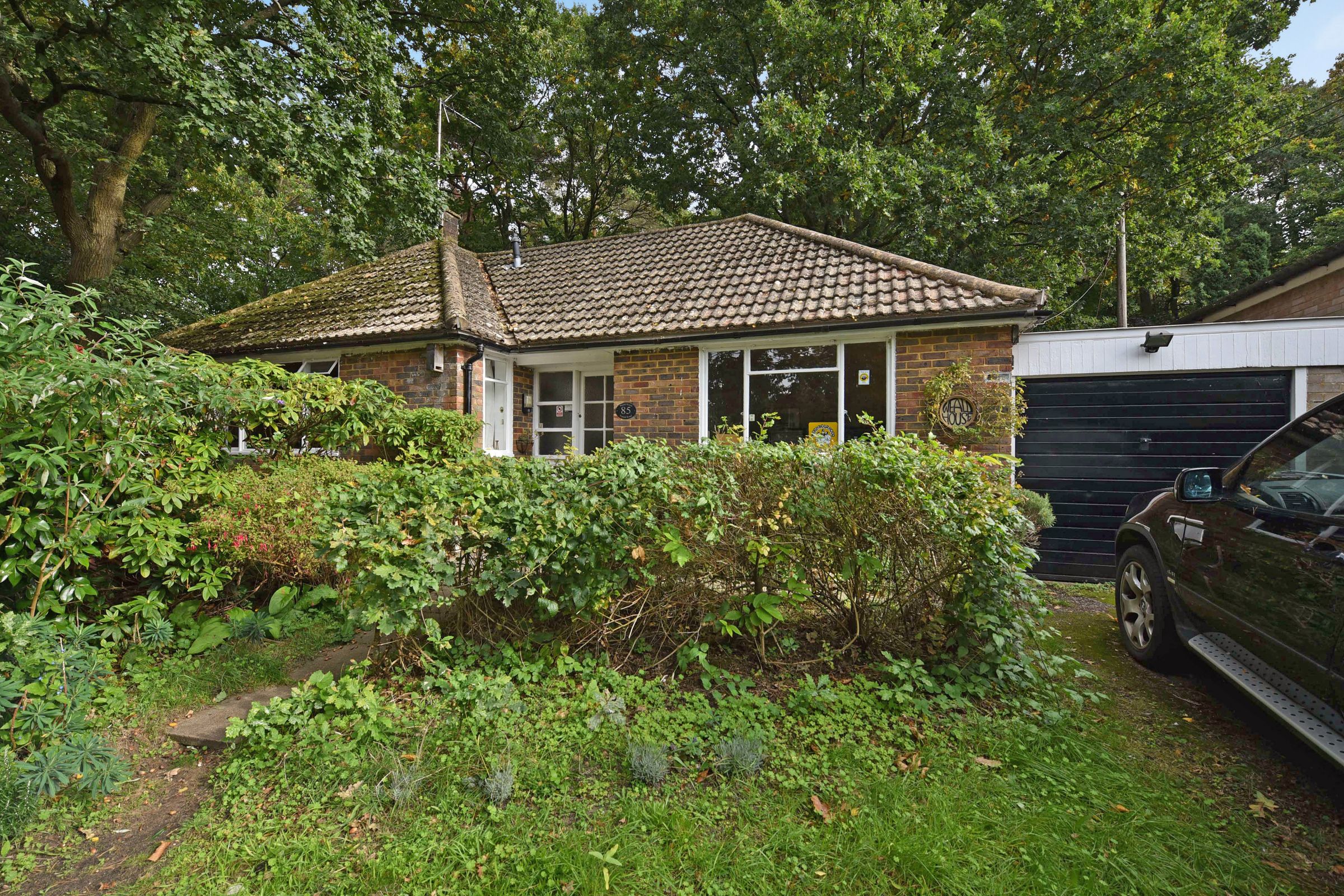 4 bed detached bungalow for sale in Forest Road, Whitehill, Bordon GU35