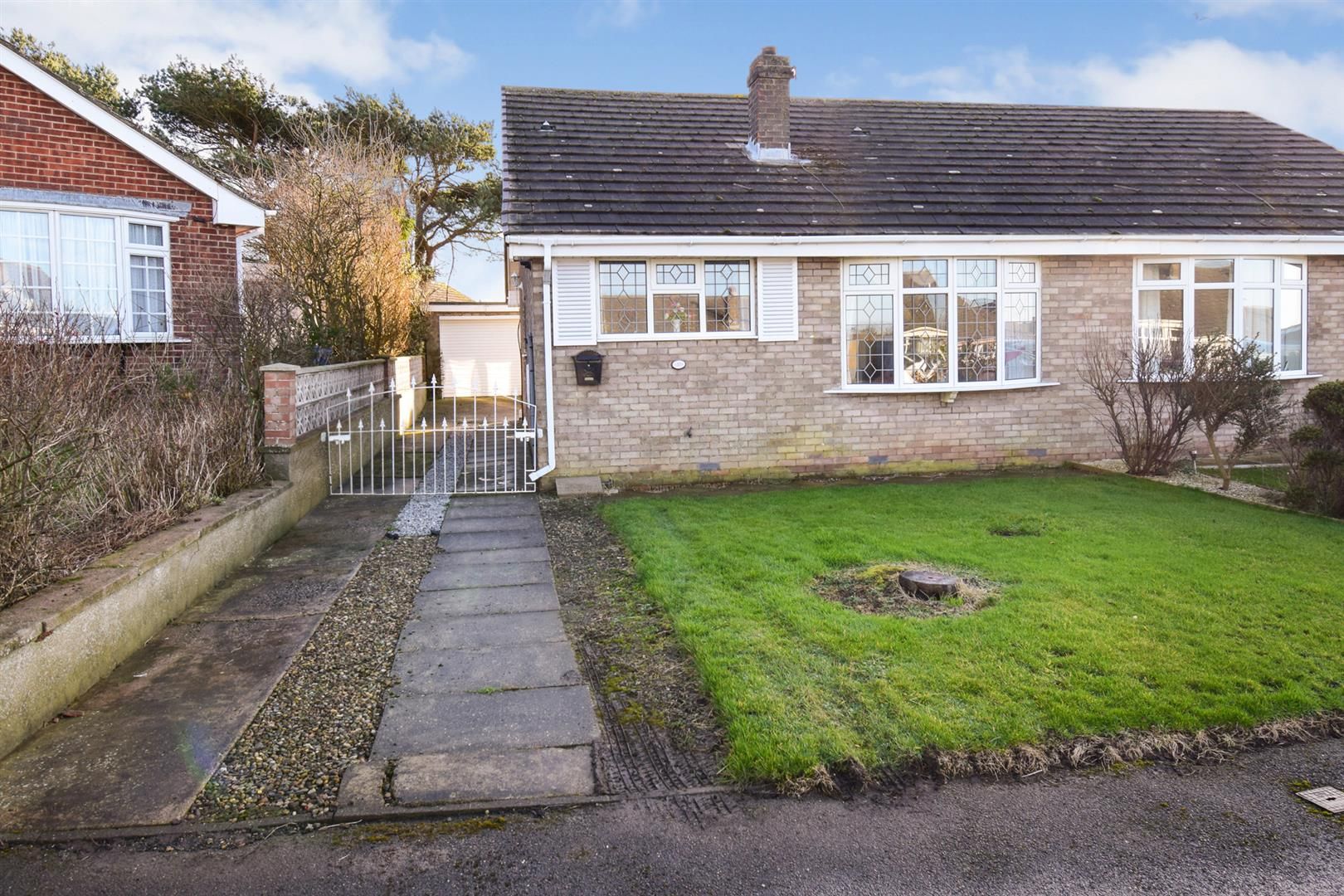 2 bed semidetached bungalow for sale in Scarsea Way, Bempton