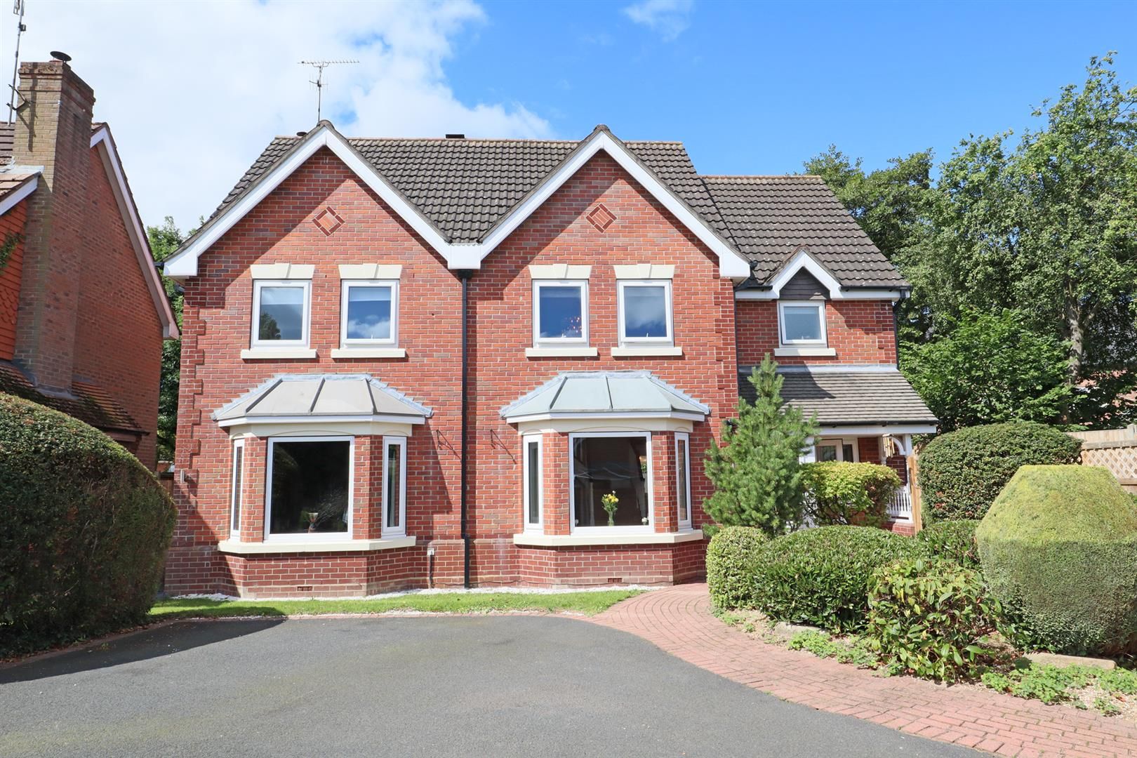 4 bed detached house for sale in Heronpool Drive, Baldwins Gate