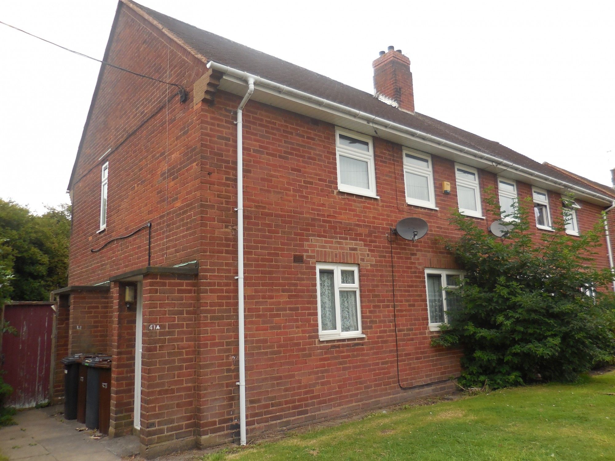 1 bed flat to rent in Parkfield Grove, Wolverhampton, West Midlands WV2