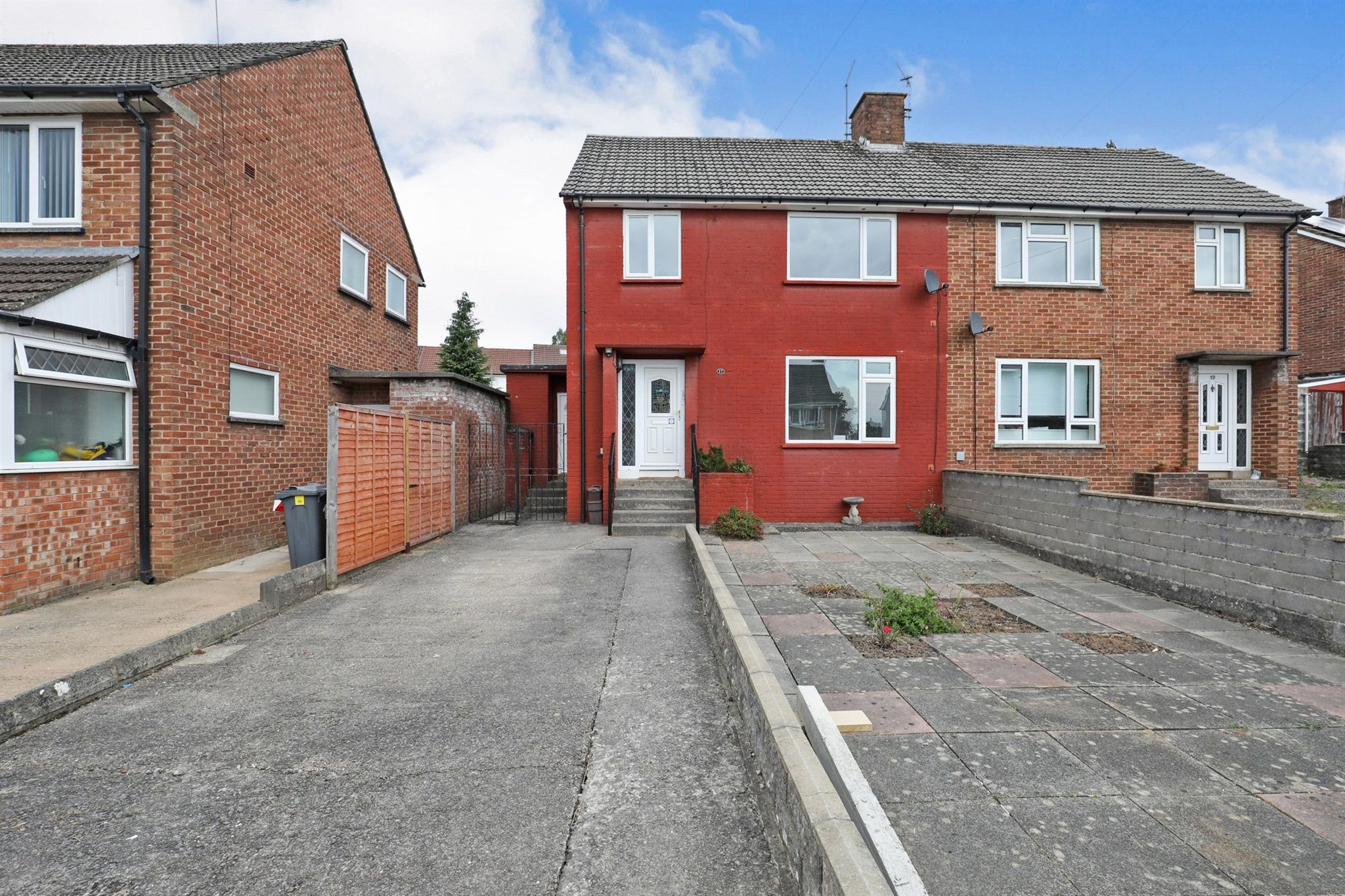 3 bed semidetached house for sale in Gilwern Crescent, Llanishen