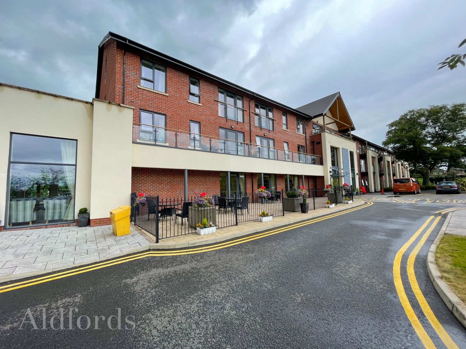 Kingswood Kingsway, Chester, Cheshire CH2  