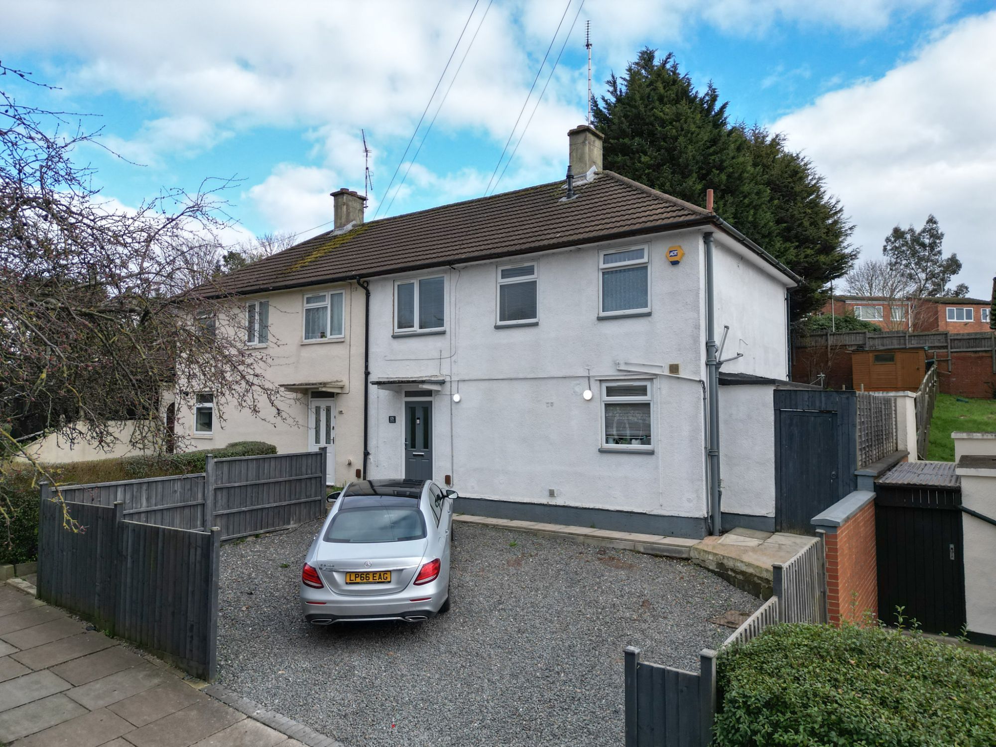 3 bed semidetached house for sale in Halifax Drive, Leicester LE4 Zoopla