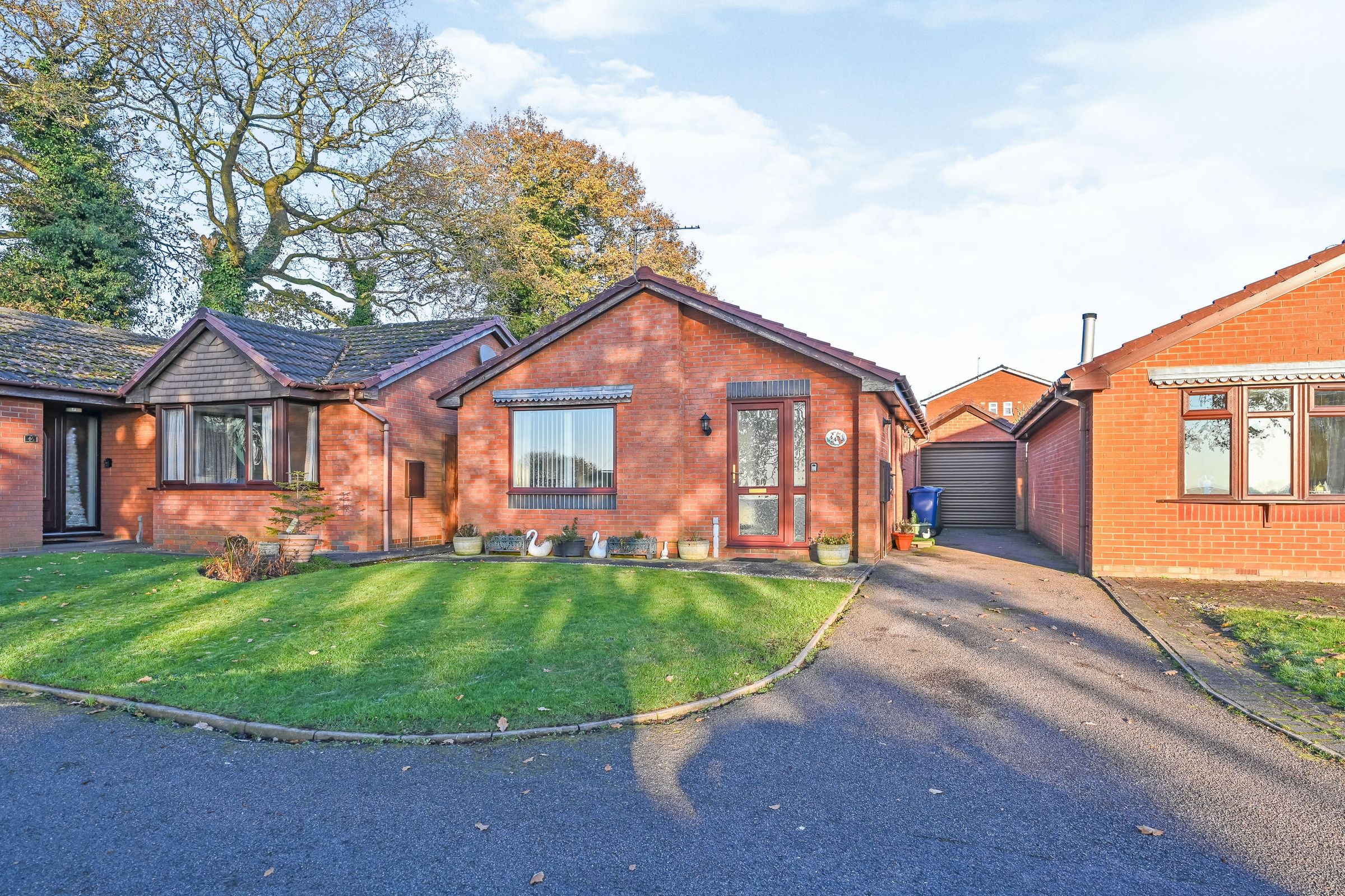 2 bed detached bungalow for sale in Norton Terrace, Norton Canes, Cannock WS11 Zoopla