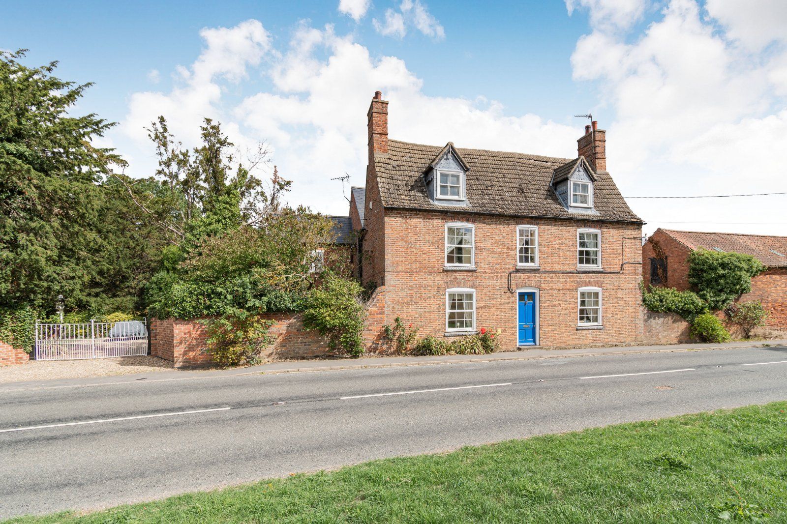 6 bed detached house for sale in Spinney Farm, Main Road, Dowsby