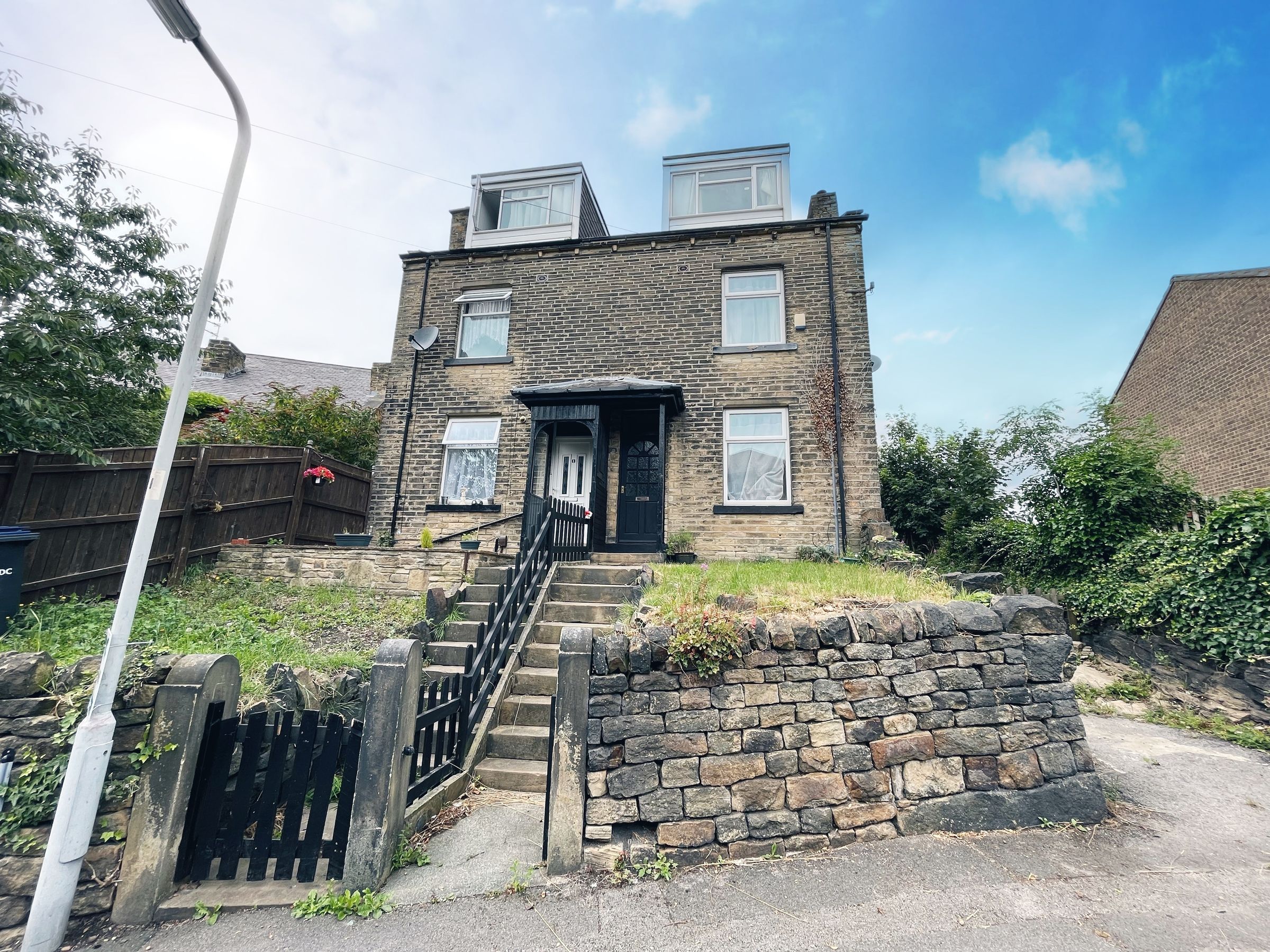 4 bed property to rent in Rochester Street, Shipley BD18 Zoopla