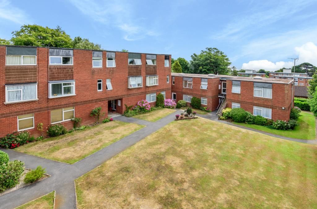 2 bed flat for sale in Knowle Drive, Sidmouth, Devon EX10 Zoopla