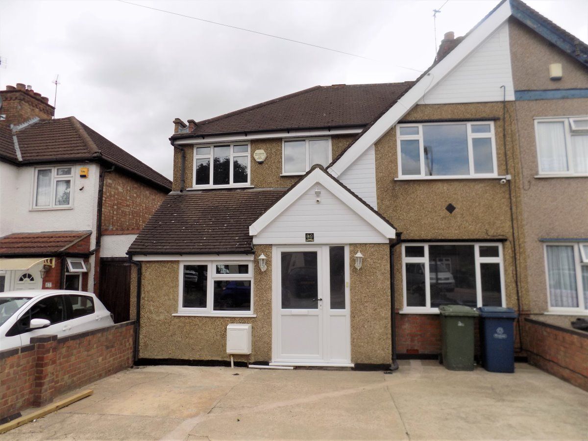 4 bed terraced house to rent in Boxtree Lane, Harrow HA3 Zoopla