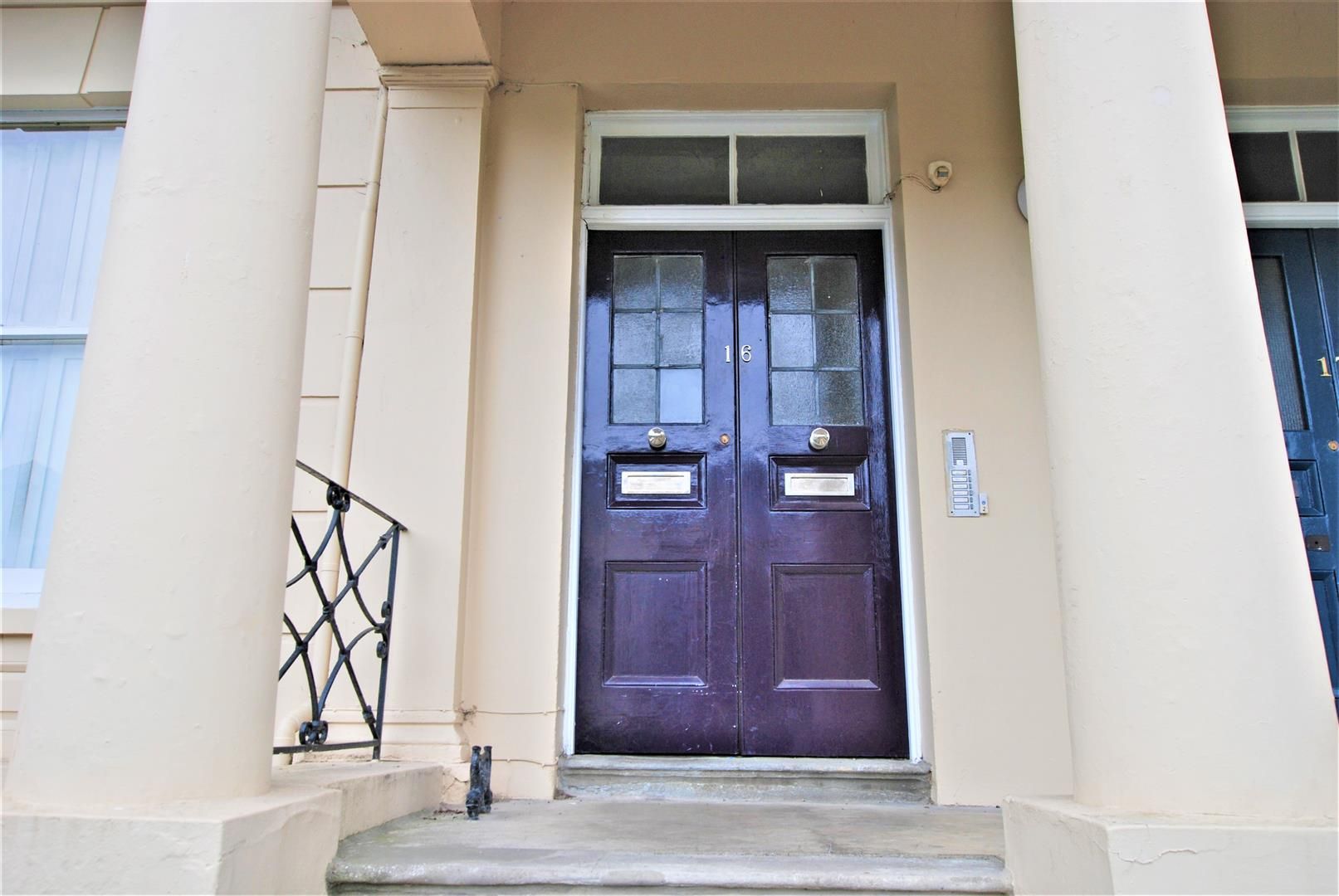 1 bed flat for sale in Lansdown Crescent, Cheltenham GL50 Zoopla