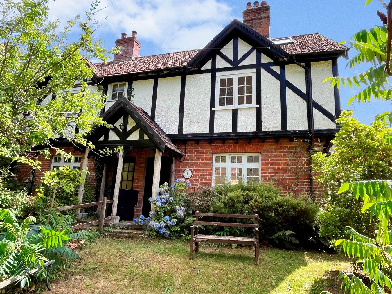 3 bed semidetached house for sale in Pikes Hill, Lyndhurst SO43 Zoopla