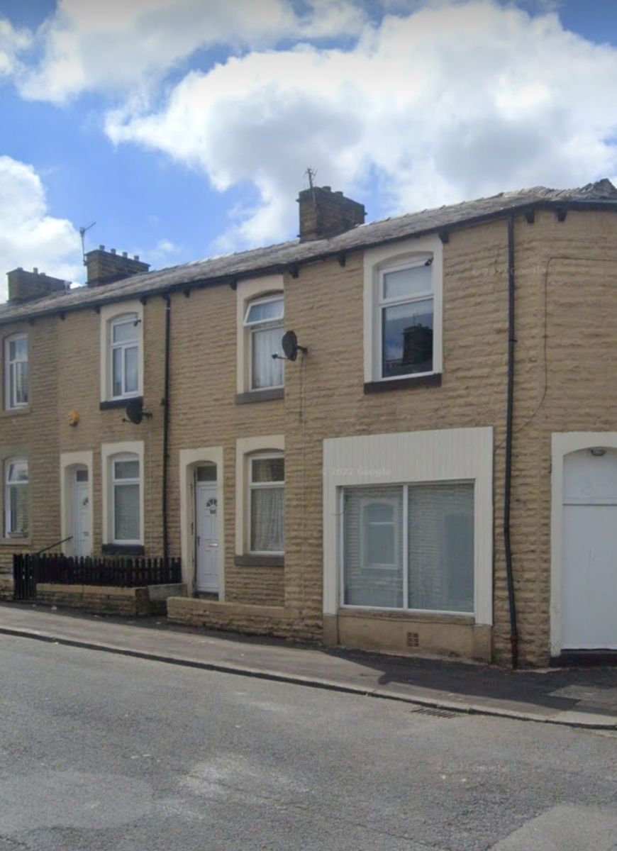 2 bed terraced house for sale in Reed Street, Burnley BB11 Zoopla