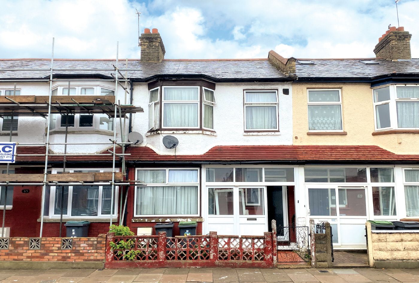 3 bed terraced house for sale in Dowsett Road, London N17 Zoopla