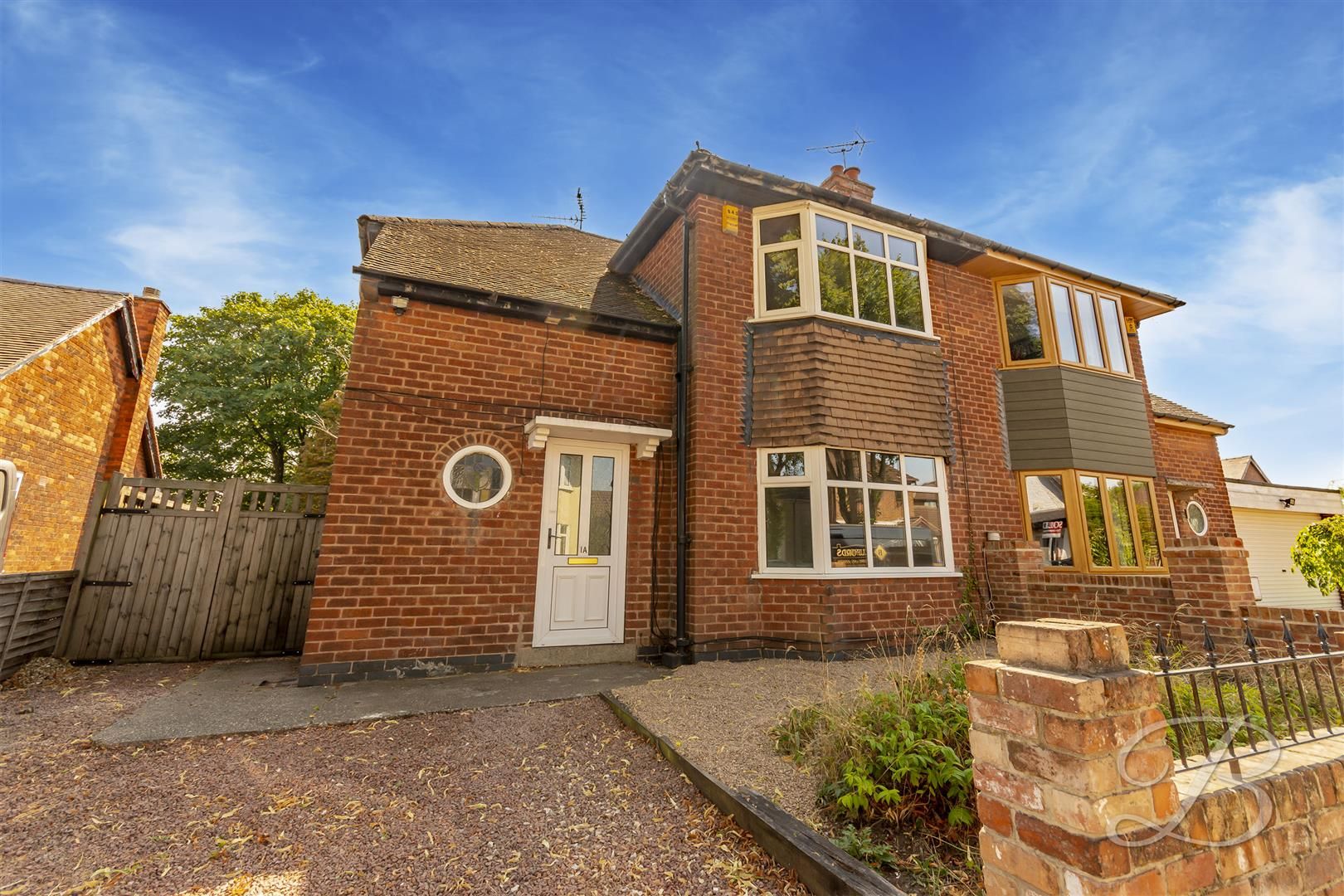 3 bed semidetached house for sale in Normanton Drive, Mansfield NG18