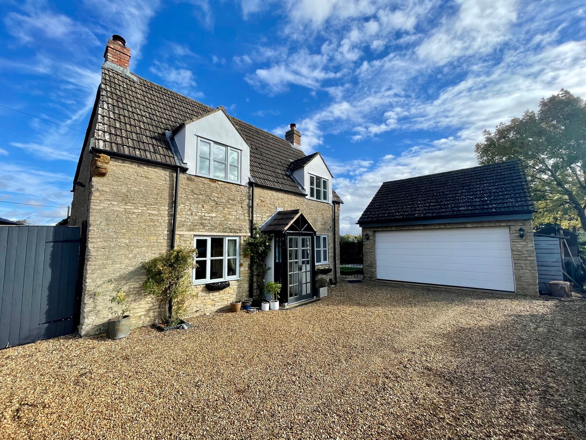 3 bed cottage for sale in Church Lane, Brafield On The Green
