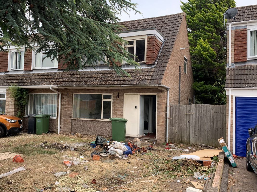 3 bed semidetached house for sale in 58 Willowfield Drive