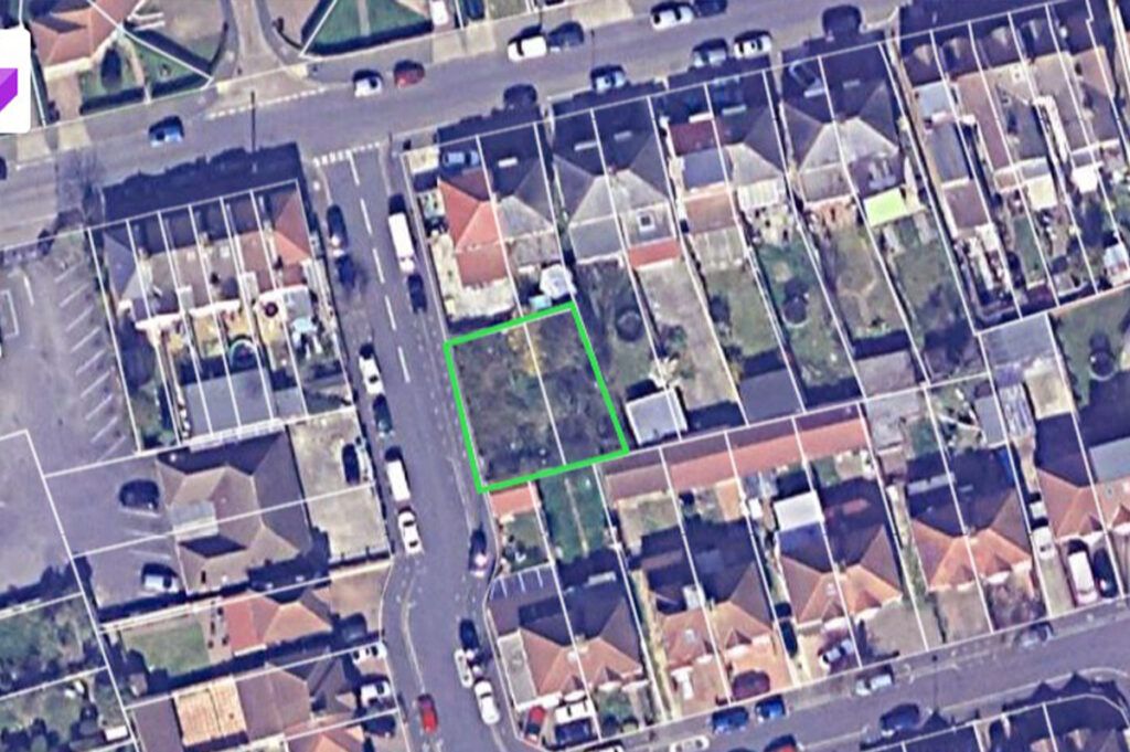 Land for sale in Cambridge Road, Hounslow TW4 Zoopla