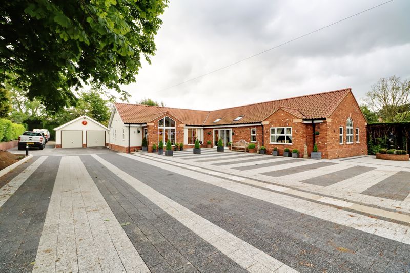 4 bed detached bungalow for sale in New Road, Worlaby, Brigg DN20 Zoopla