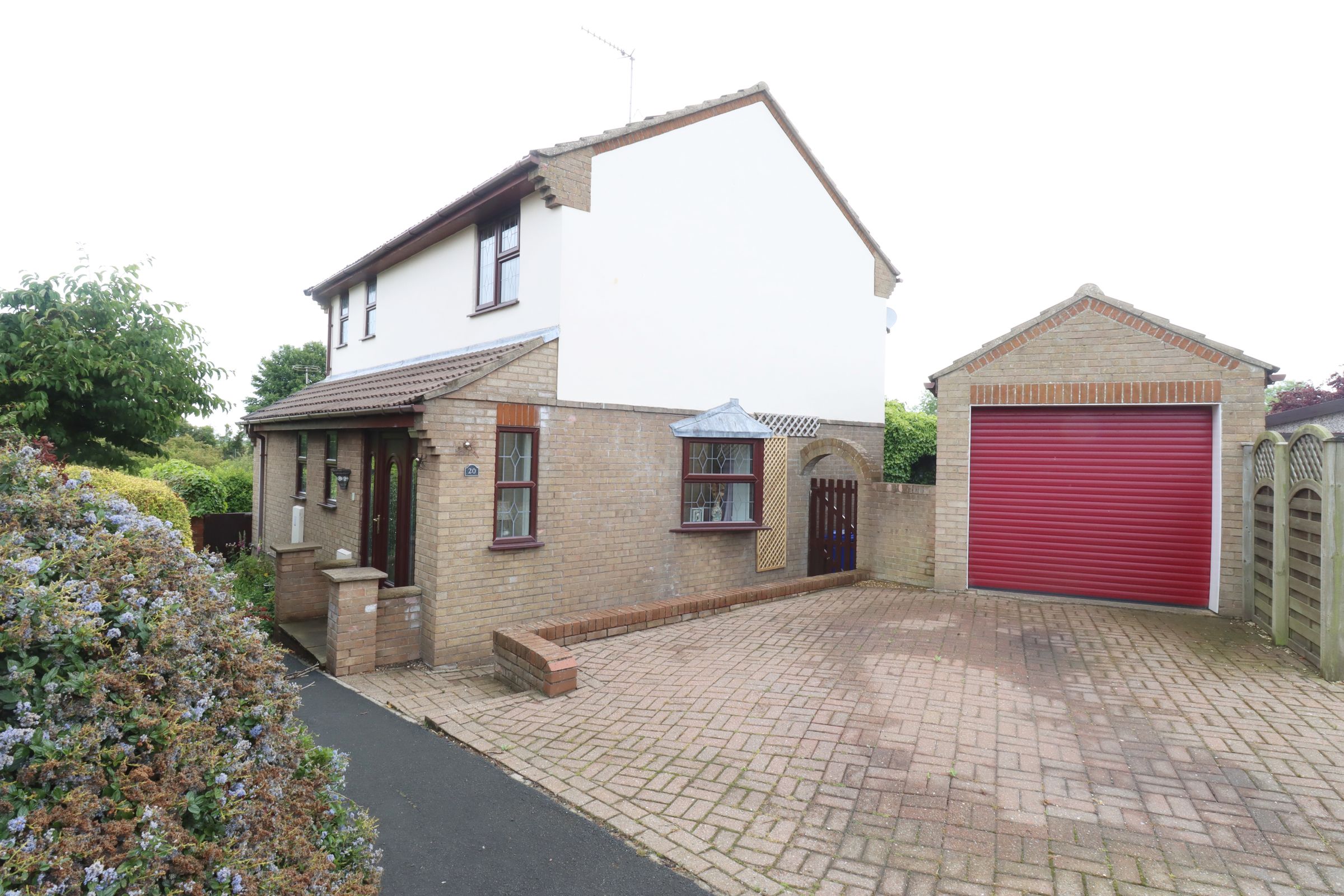 3 bed detached house for sale in Cecil Road, Hunmanby YO14 Zoopla
