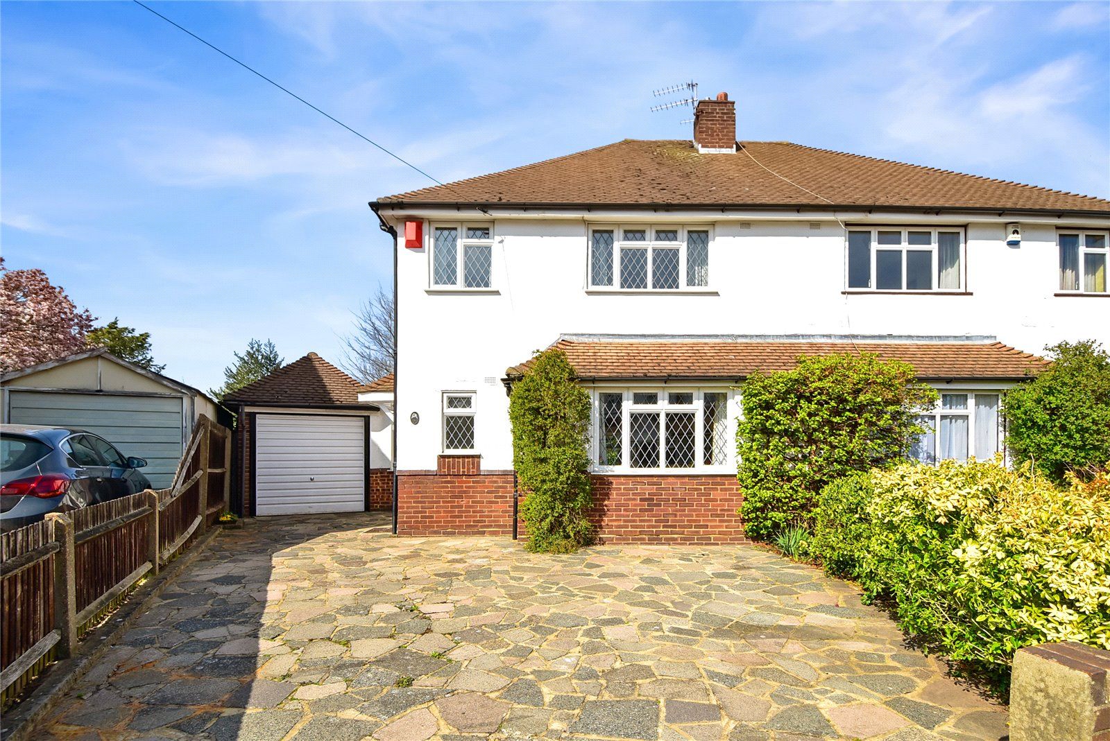 3 bed semidetached house for sale in Clayton Croft Road, Wilmington
