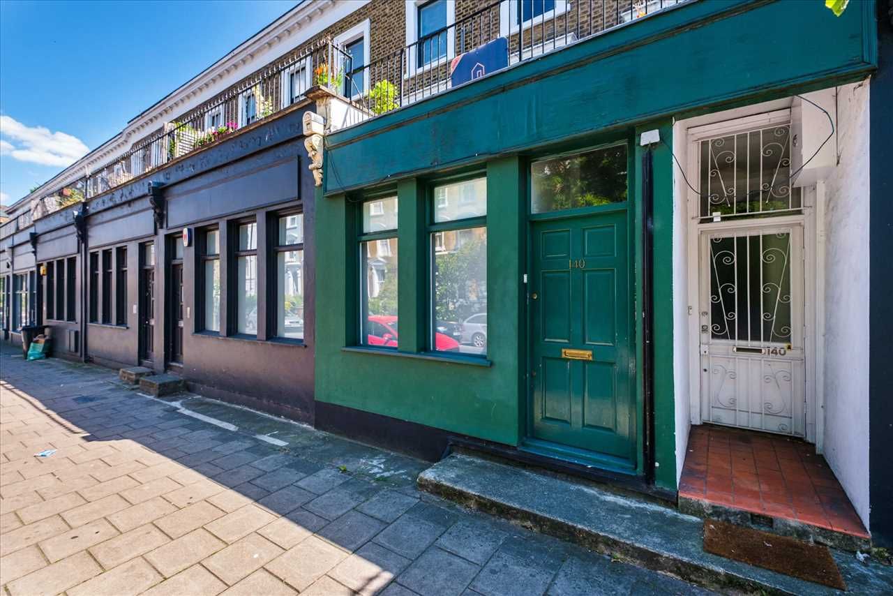 2 bed flat for sale in Victoria Park Road, Hackney, London E9 Zoopla