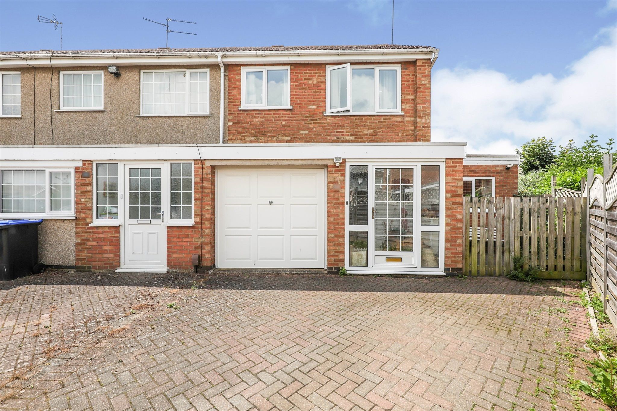 Brockwood Close, Northampton NN5  