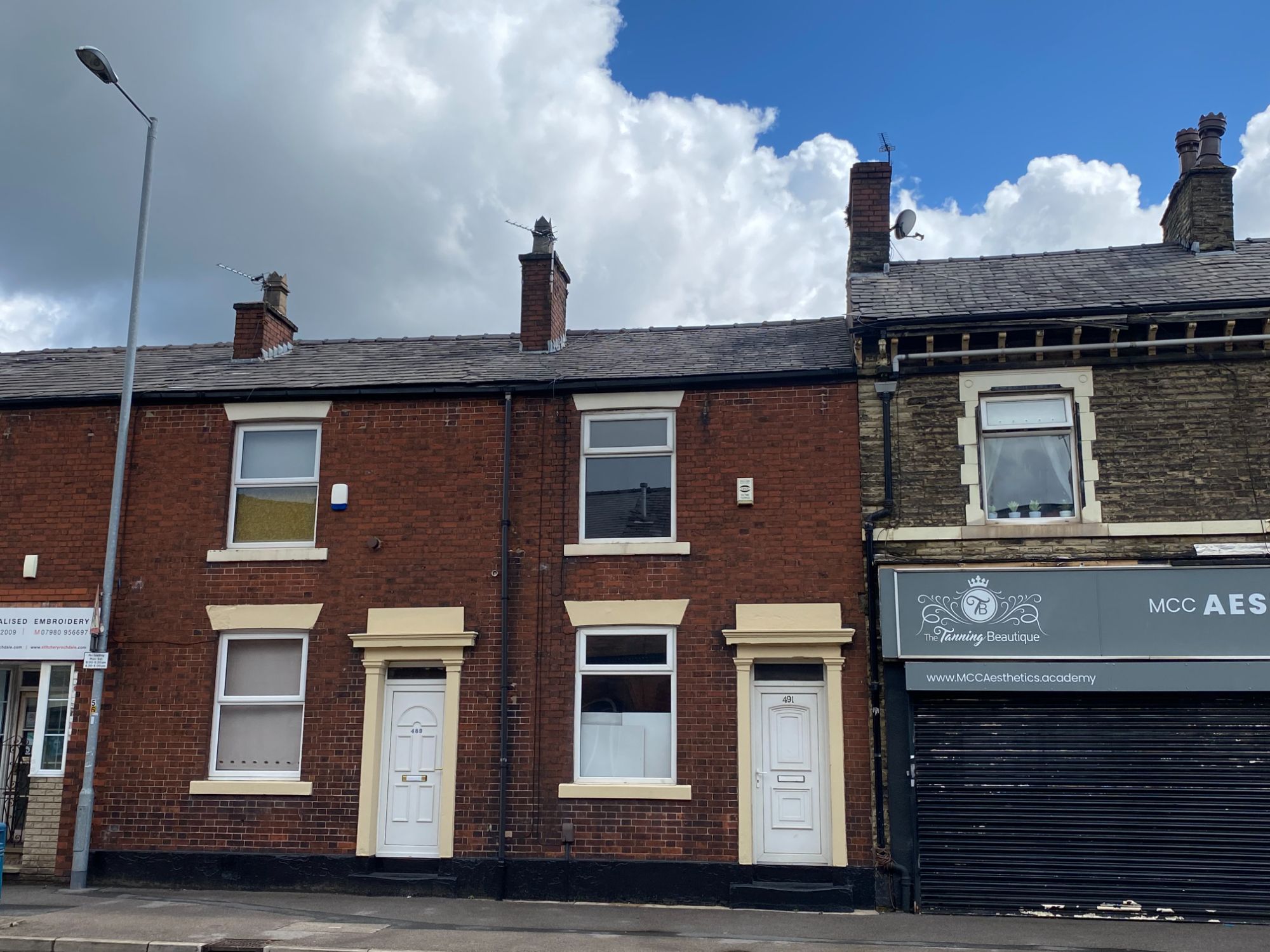4 bed terraced house for sale in Oldham Road, Rochdale OL16 Zoopla