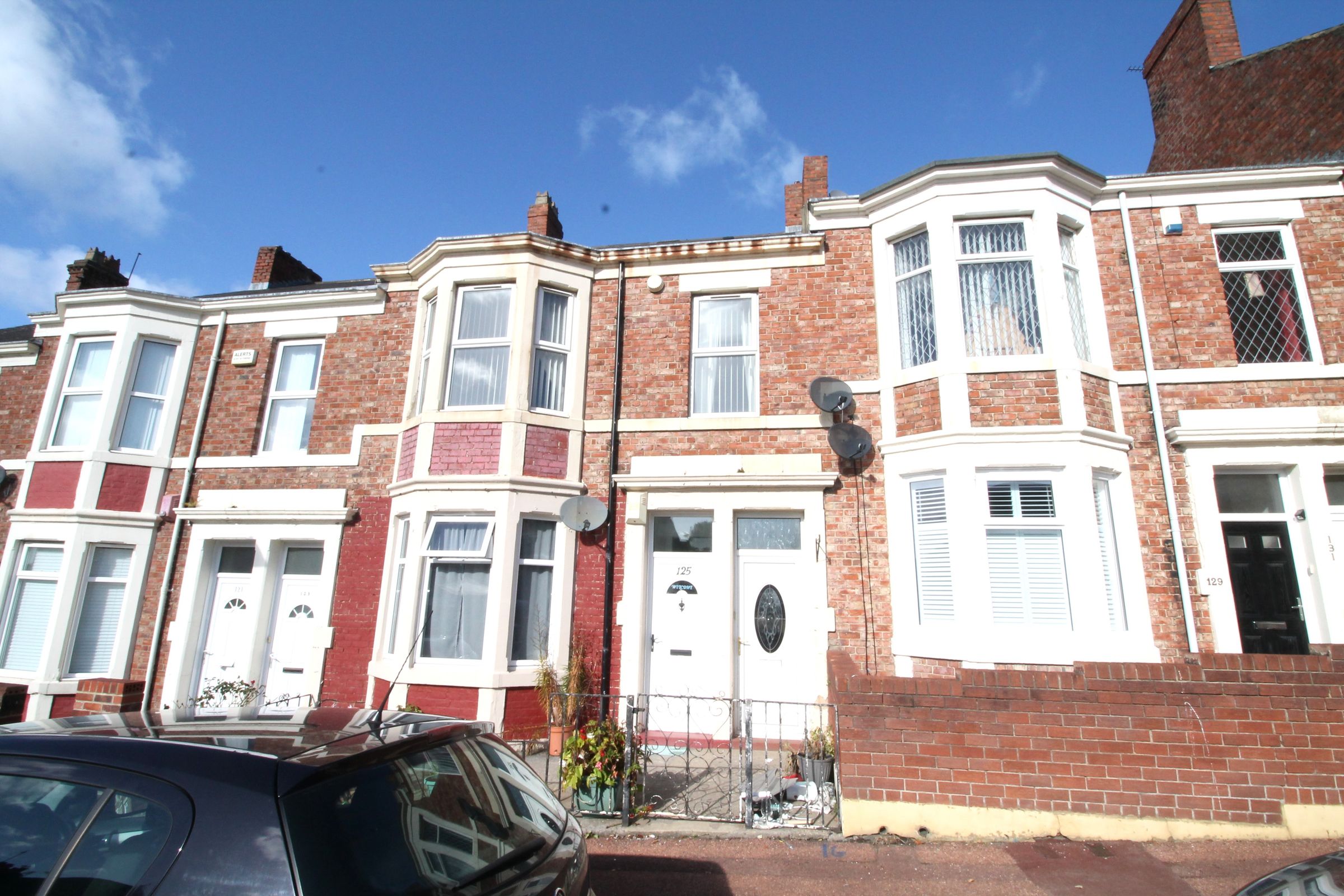 3 bed flat for sale in Inskip Terrace, Gateshead NE8 Zoopla