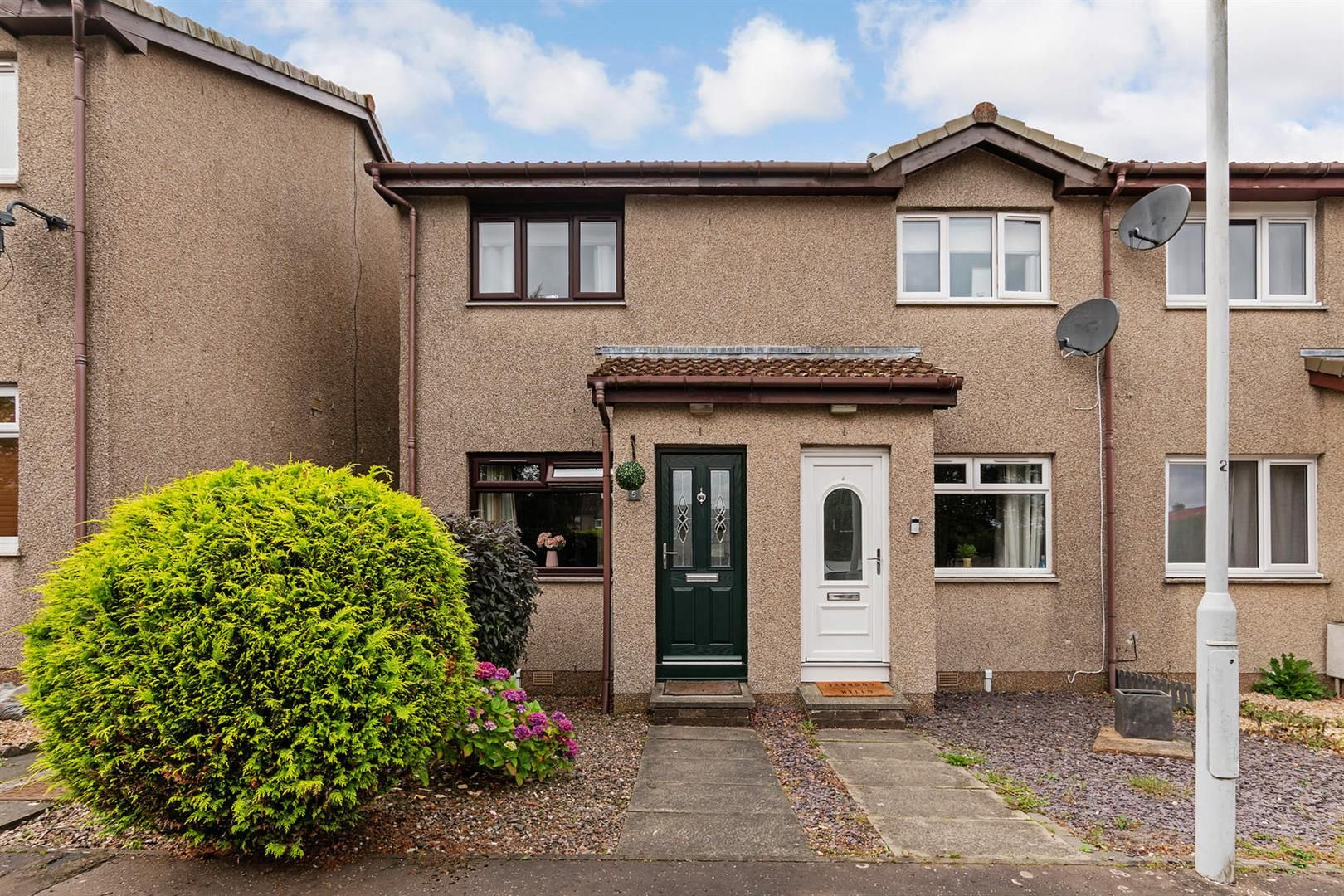2 bed end terrace house for sale in 5 Lochhead Court, Main Road