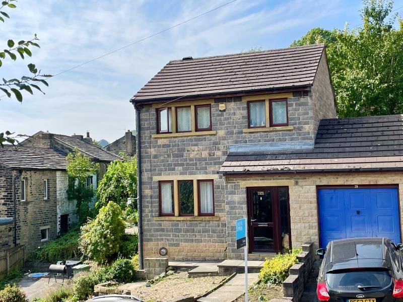 3 bed semidetached house to rent in Scarhouse Lane, Golcar