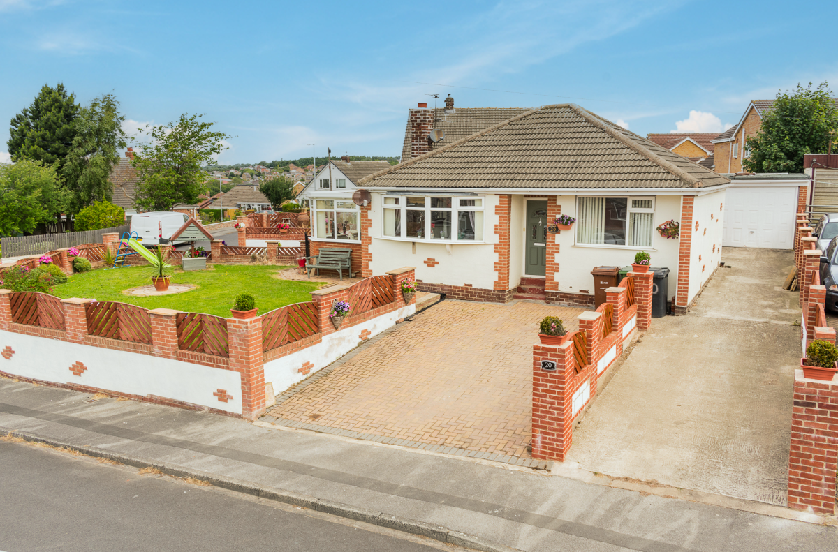 2 bed detached bungalow for sale in Haigh Moor View, Tingley, Wakefield