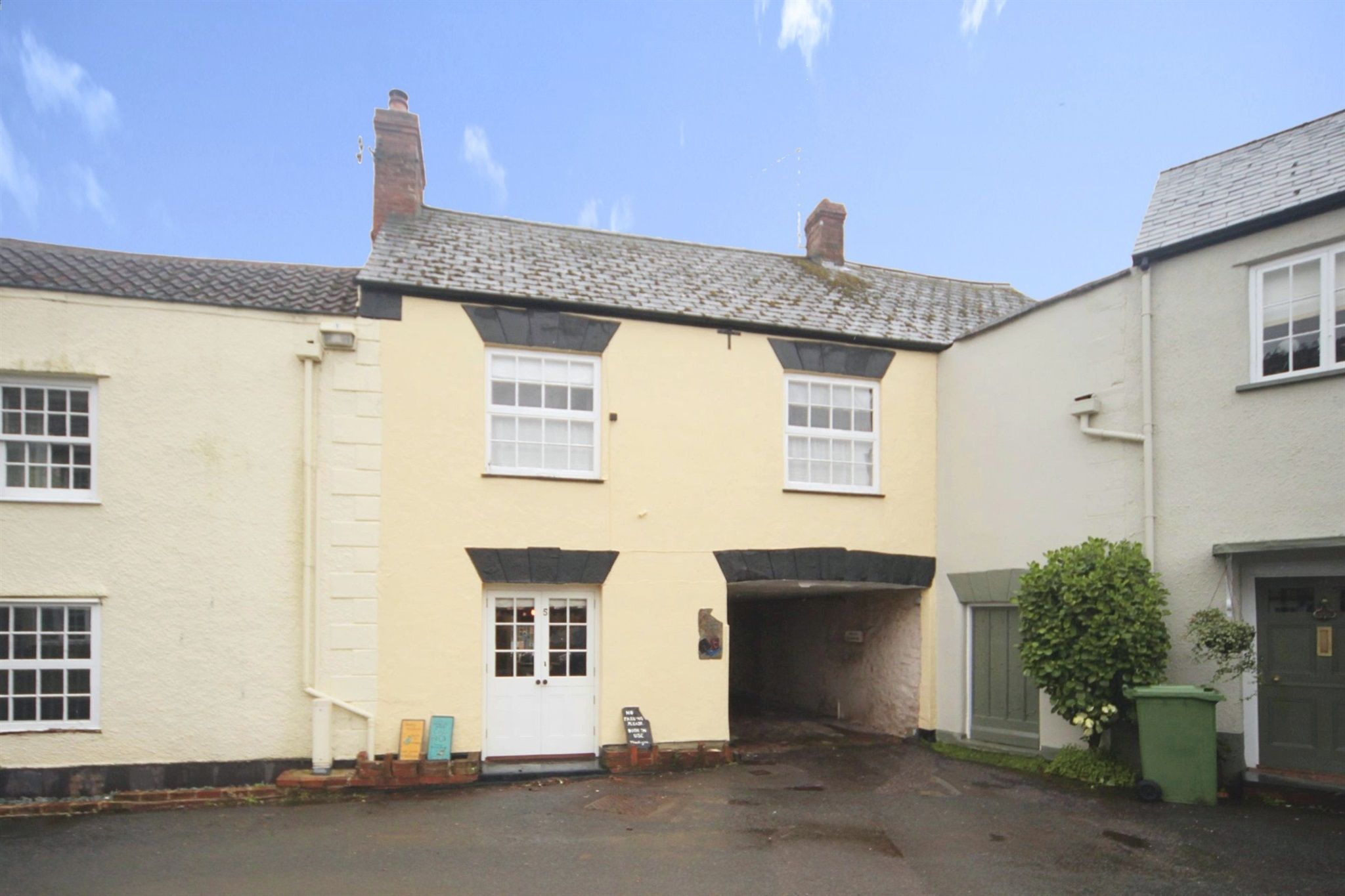 3 bed property for sale in Manor Road, Minehead TA24 Zoopla