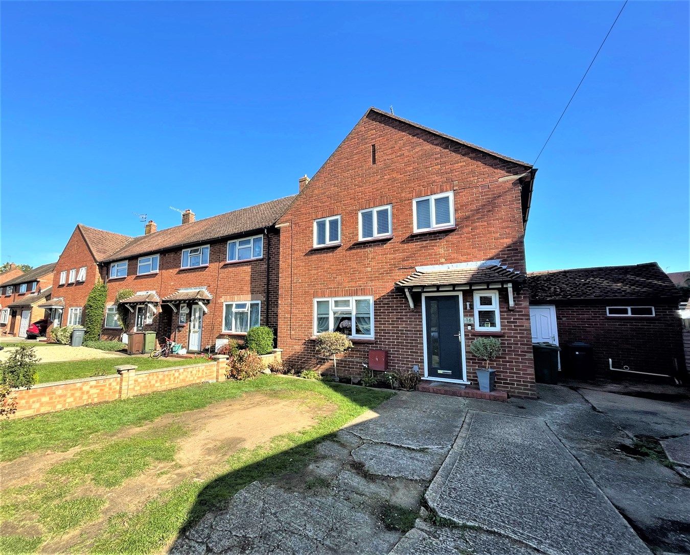 3 bed end terrace house for sale in Maple Grove, Guildford GU1 Zoopla